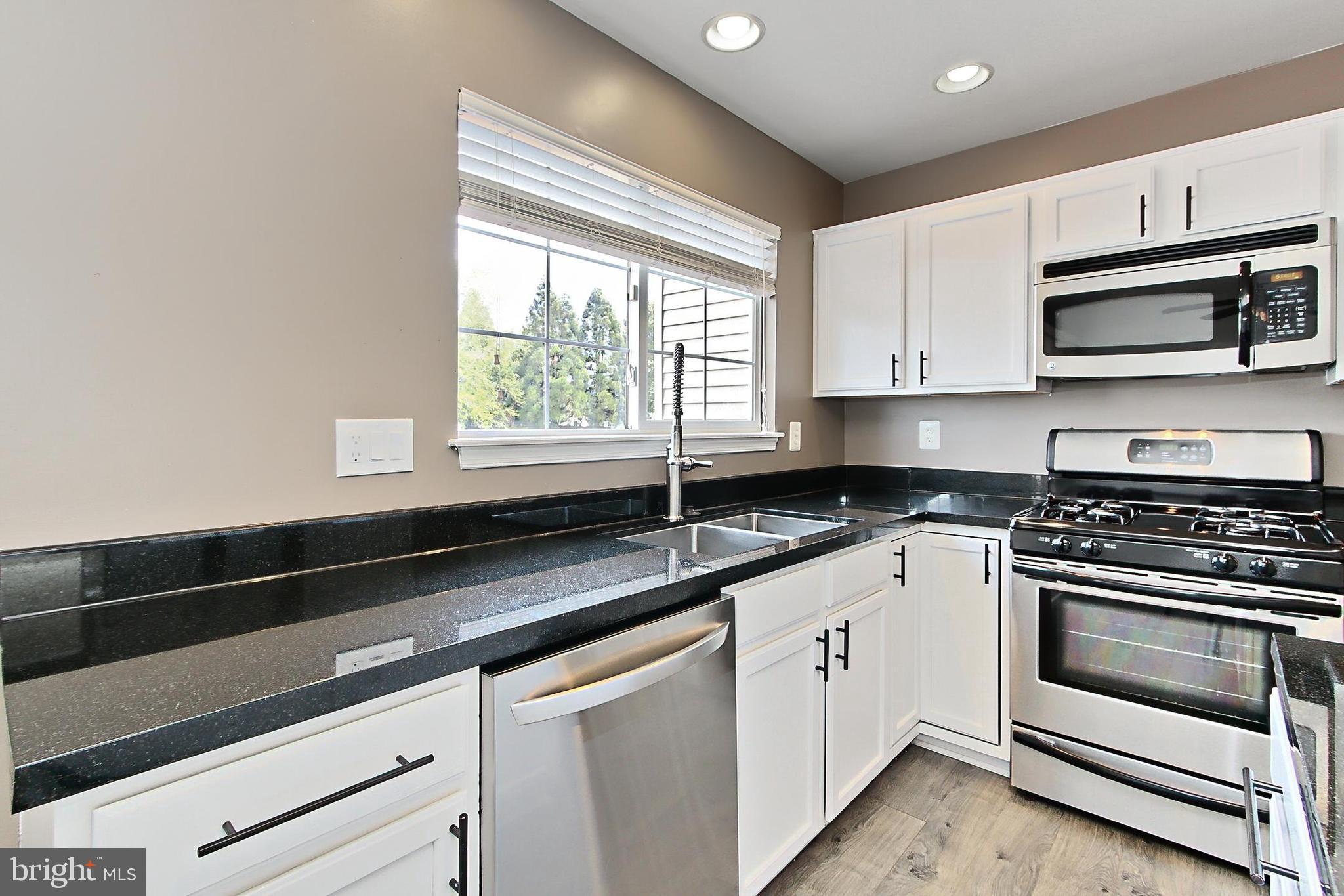 BELMONT STATION - Residential