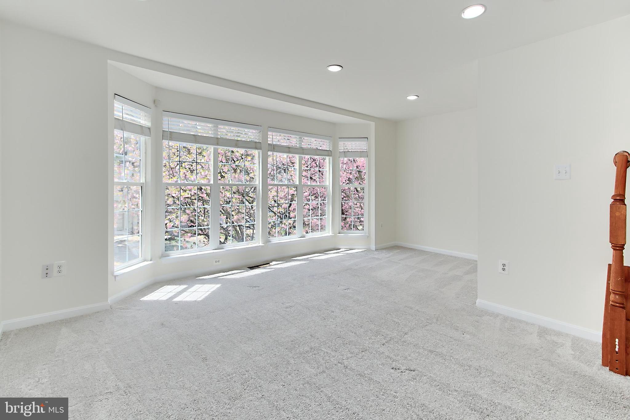 BELMONT STATION - Residential