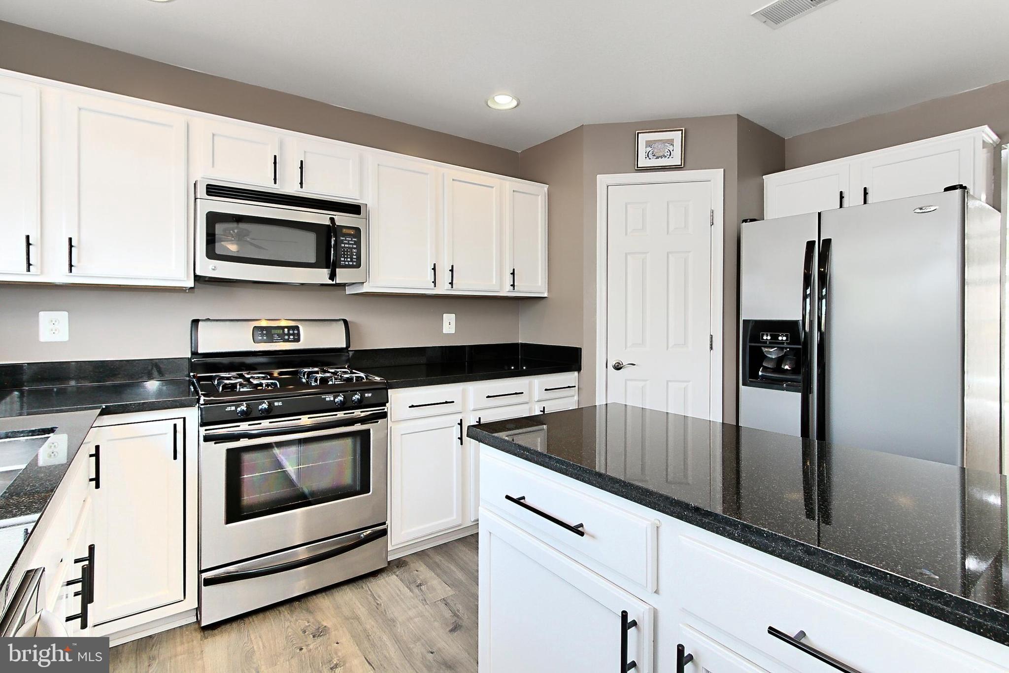 BELMONT STATION - Residential