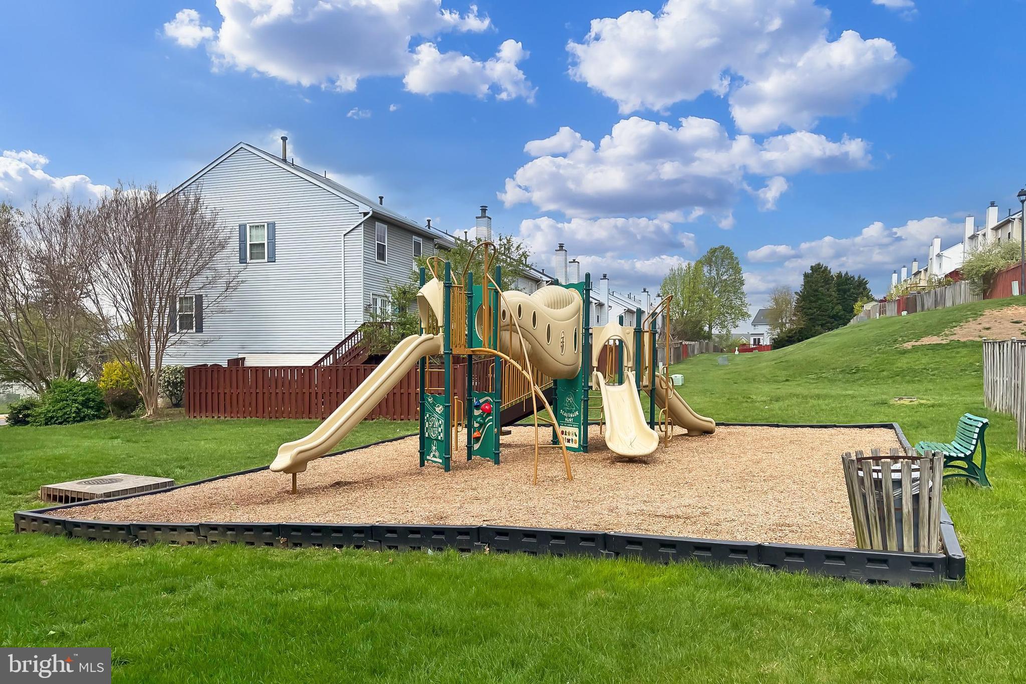 BELMONT STATION - Residential