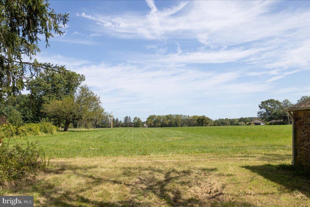 Photo of 508 Telegraph Road, PERKASIE, PA 18944 (MLS # PABU2106344)