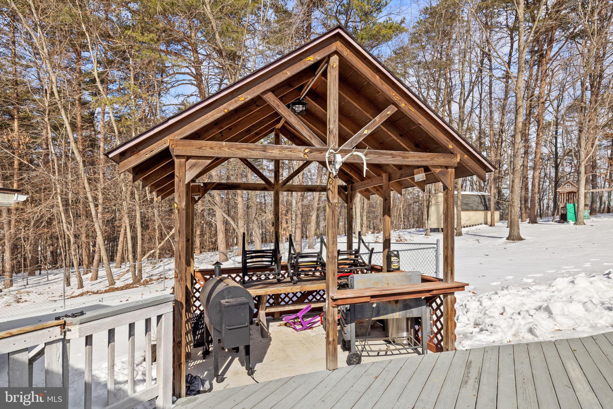 SHIRLEY FARMS - Residential