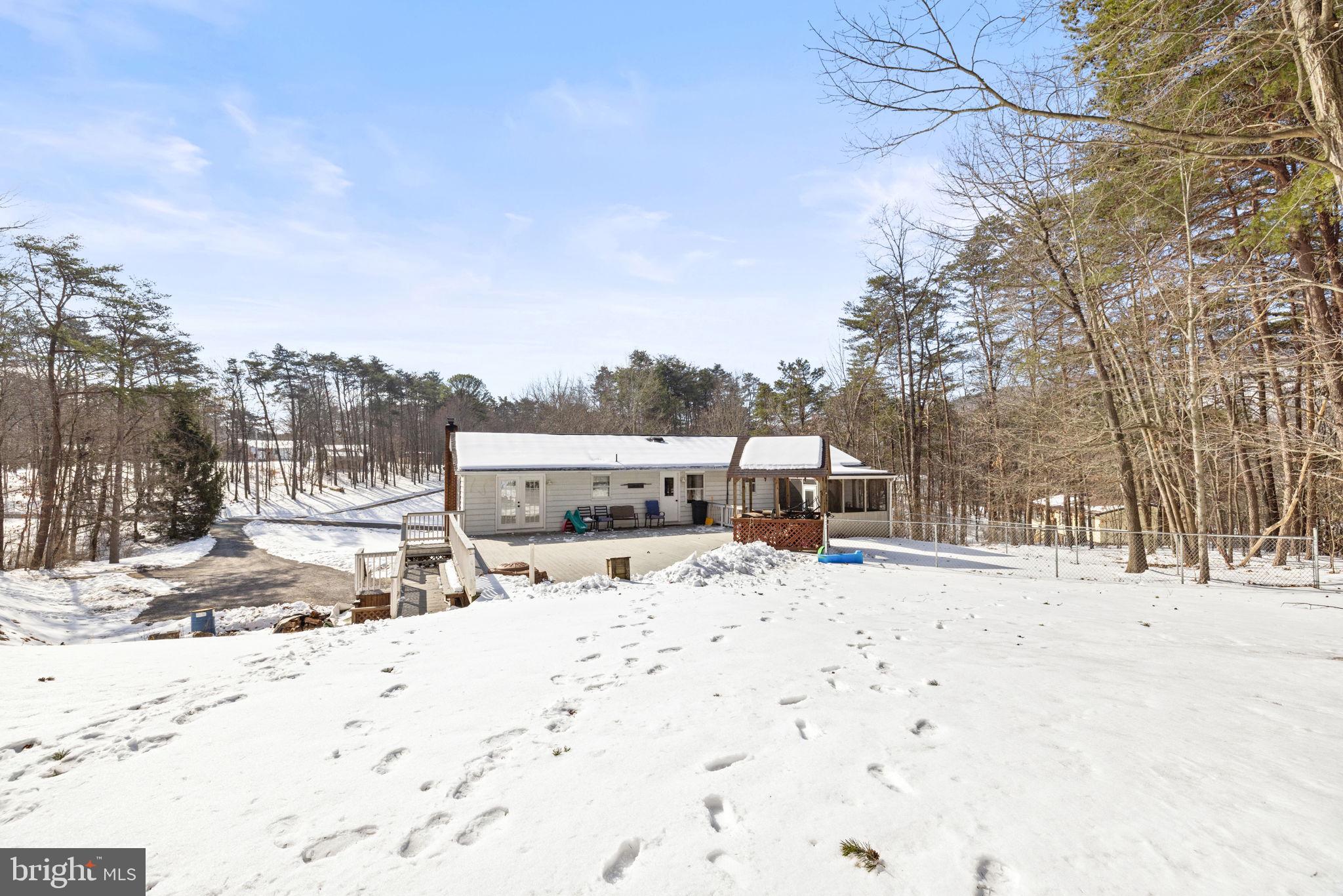 SHIRLEY FARMS - Residential