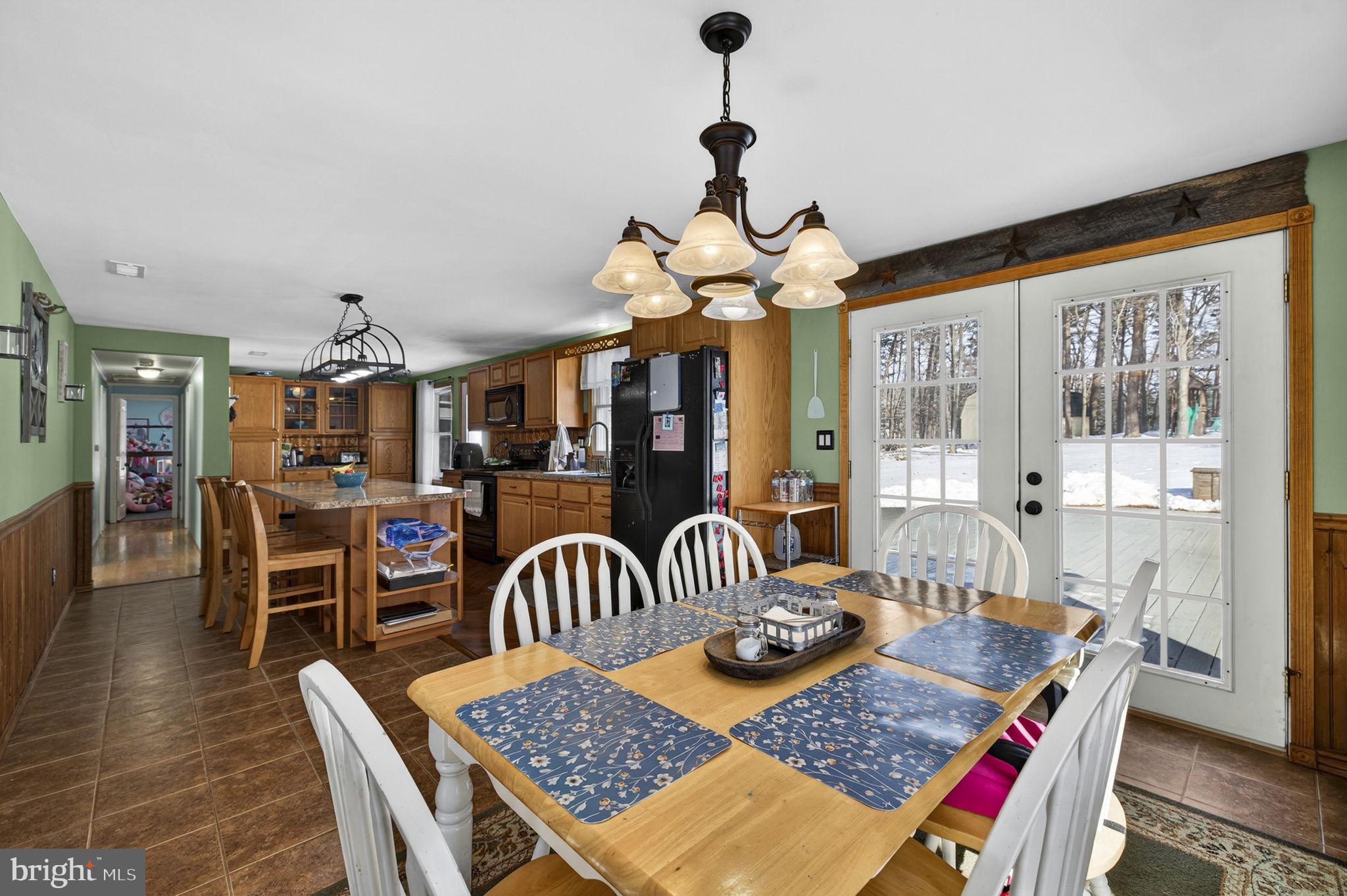 SHIRLEY FARMS - Residential