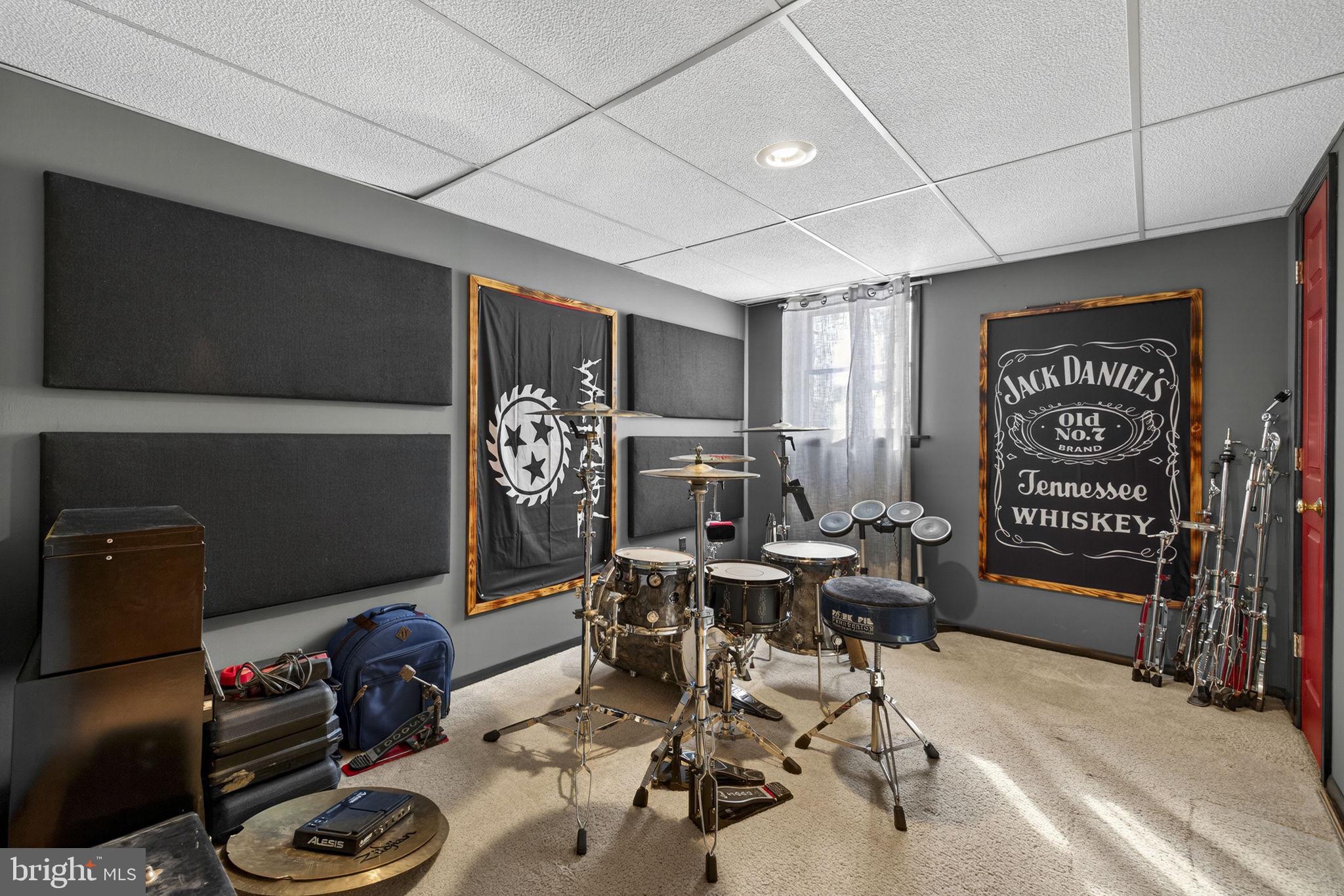 SHIRLEY FARMS - Residential