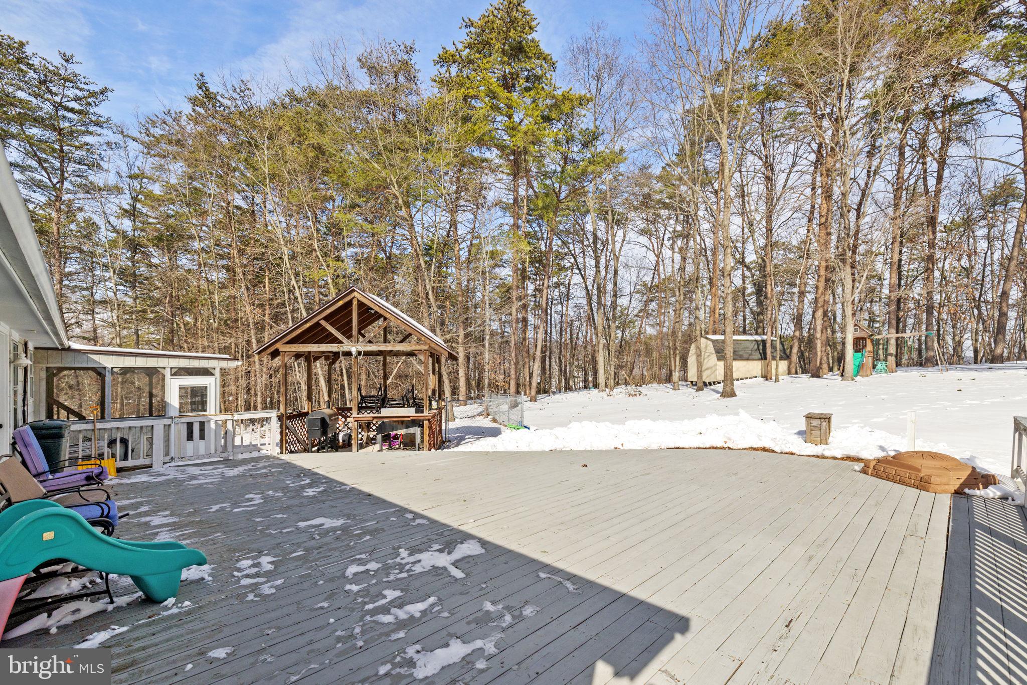 SHIRLEY FARMS - Residential