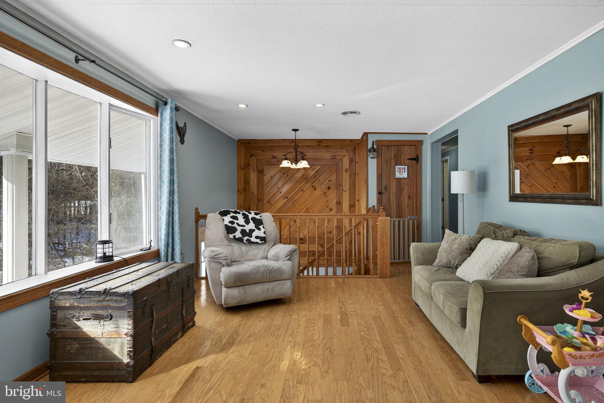 SHIRLEY FARMS - Residential