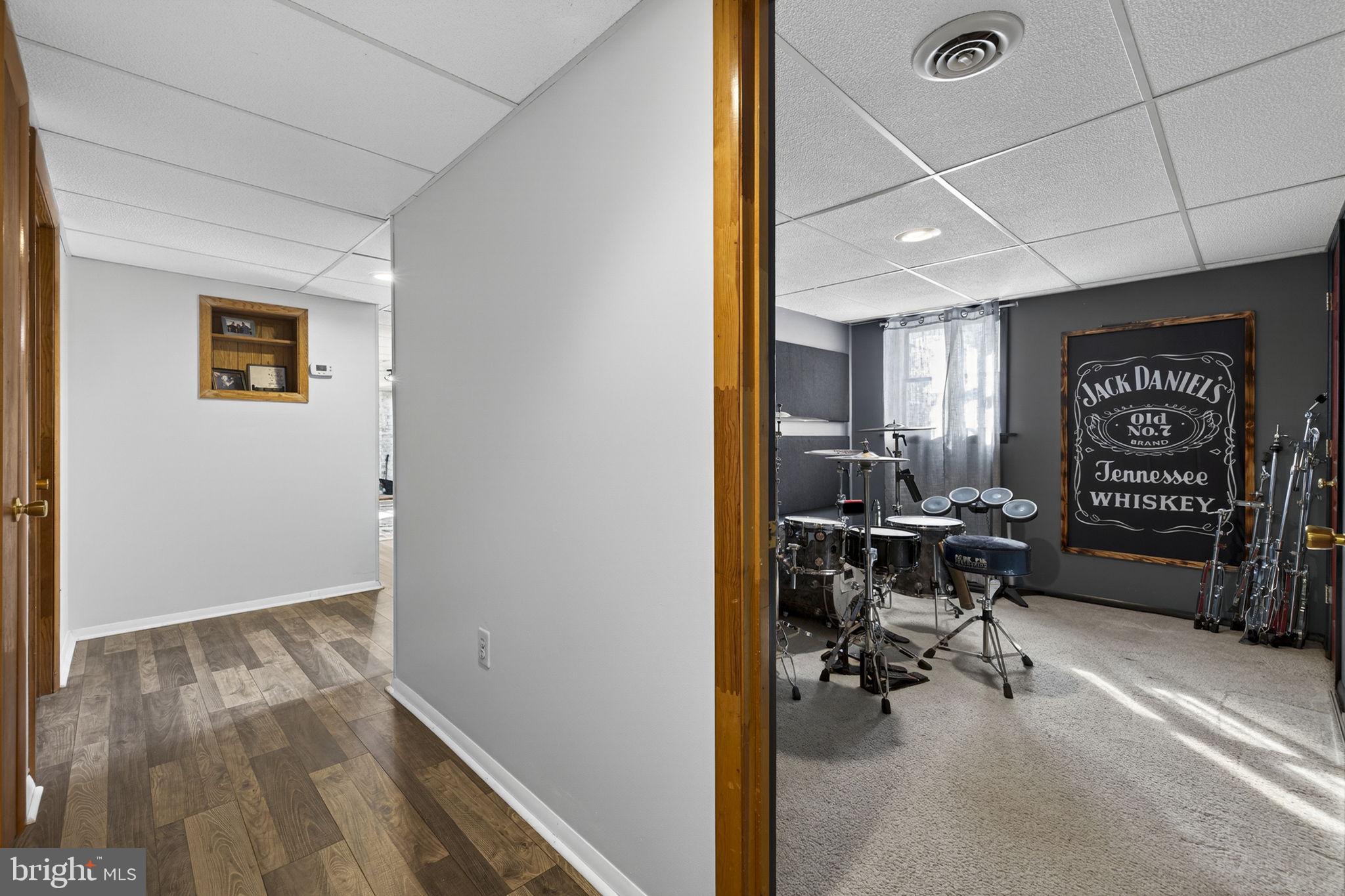 SHIRLEY FARMS - Residential