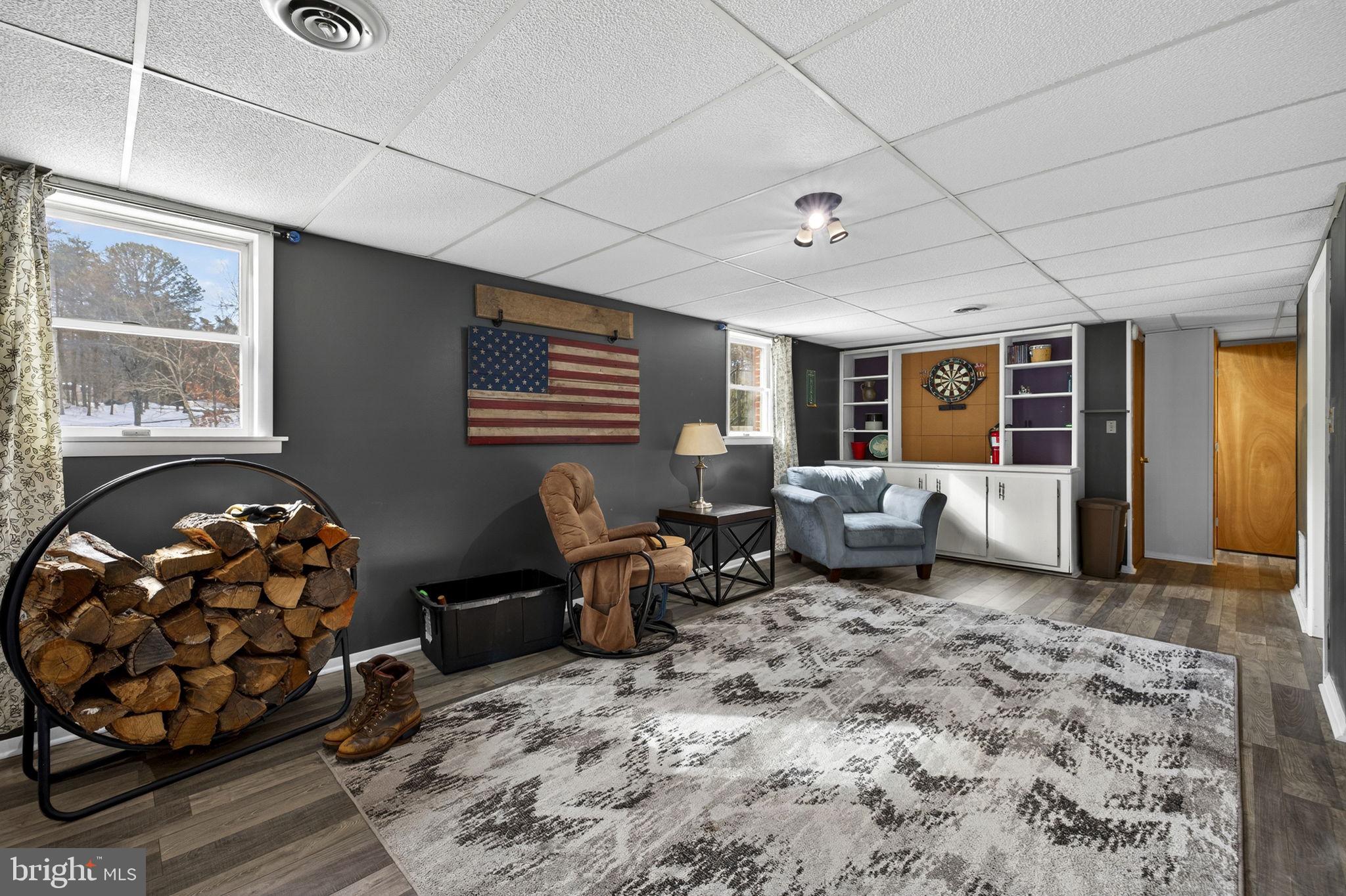 SHIRLEY FARMS - Residential