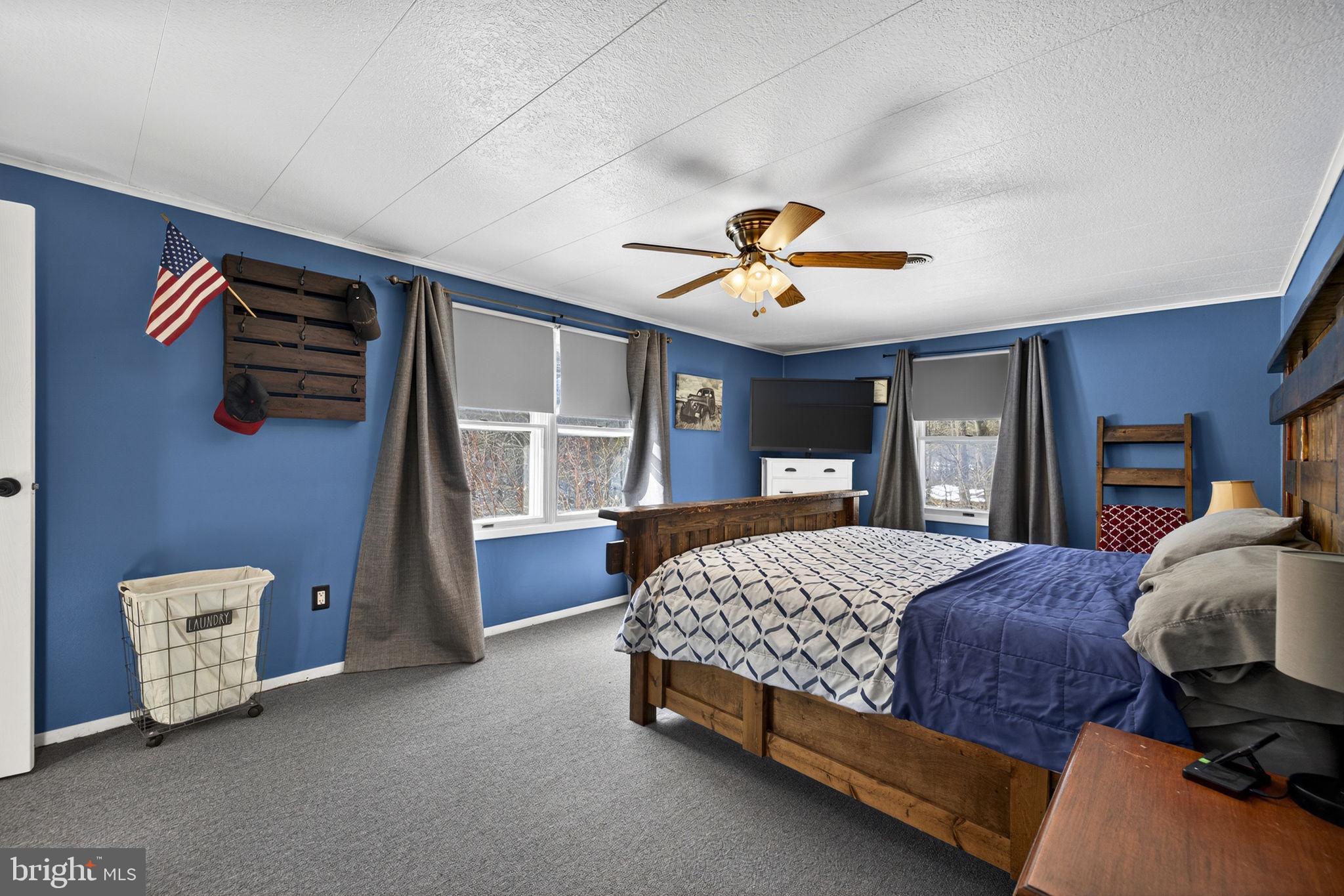 SHIRLEY FARMS - Residential