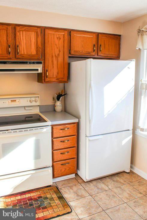 HUNTING QUARTERS - Residential