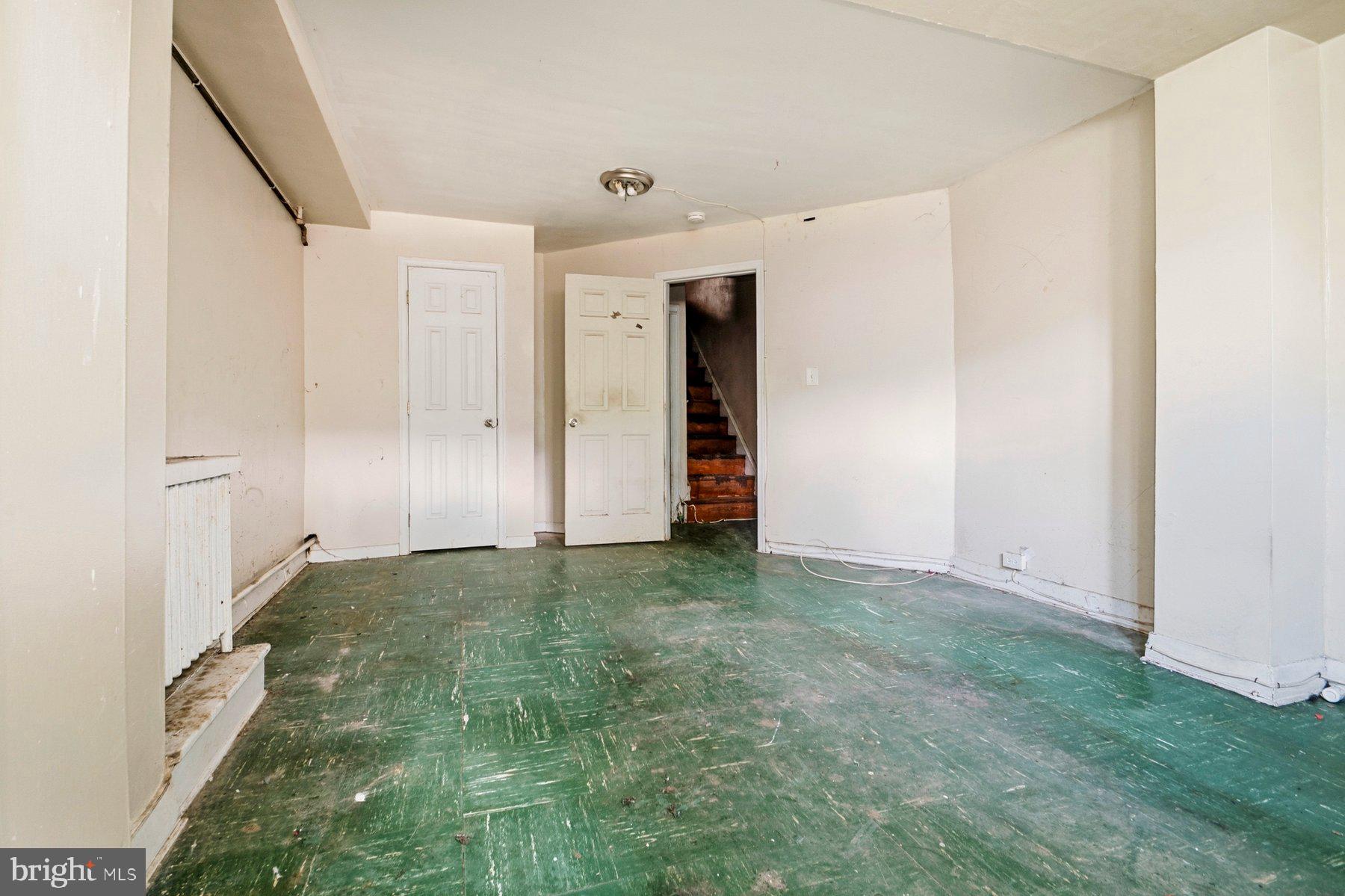 BIDDLE STREET - Residential