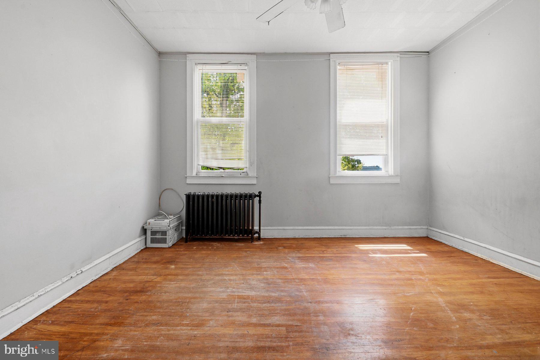 BIDDLE STREET - Residential