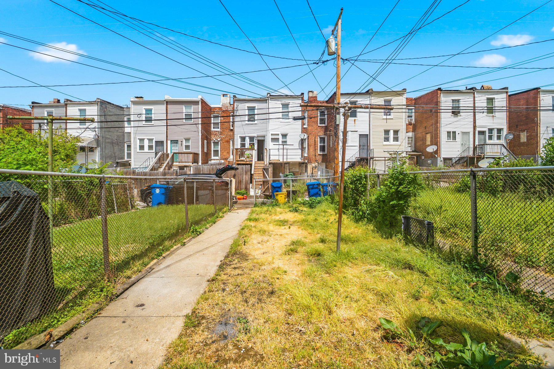 BIDDLE STREET - Residential