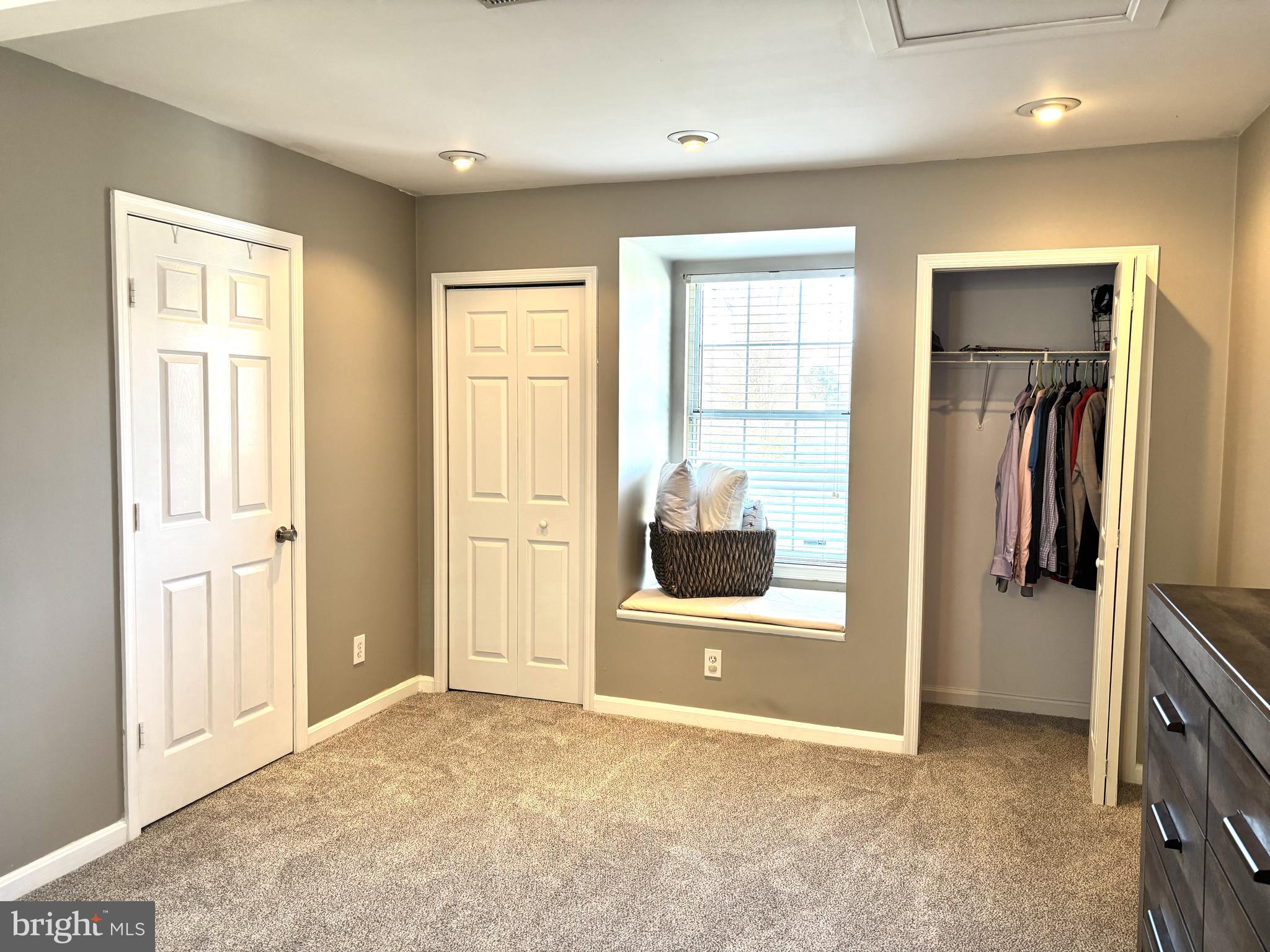 HUNTER TRAIL AT STAFFORD - Residential