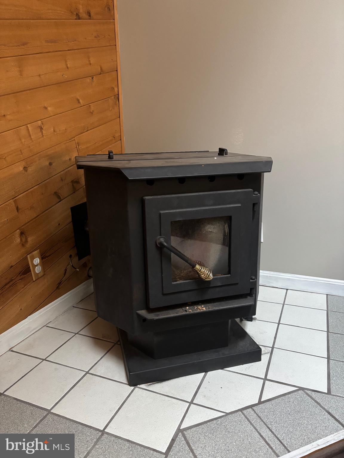 HUNTER TRAIL AT STAFFORD - Residential