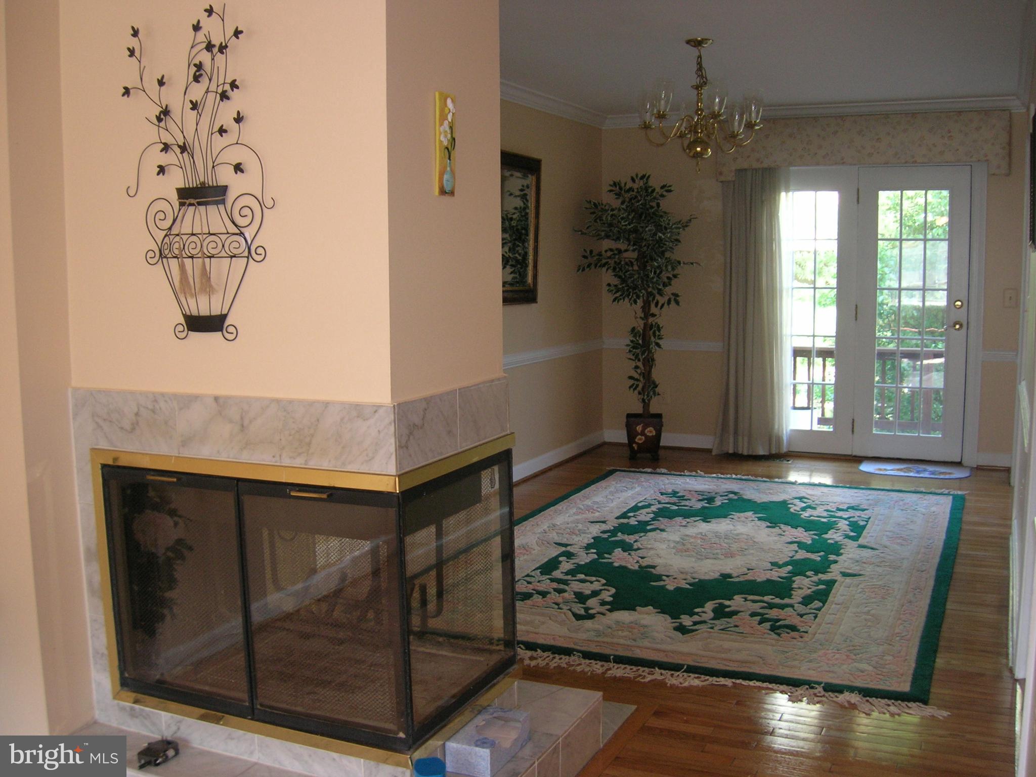 COURTHOUSE STATION - Residential Lease