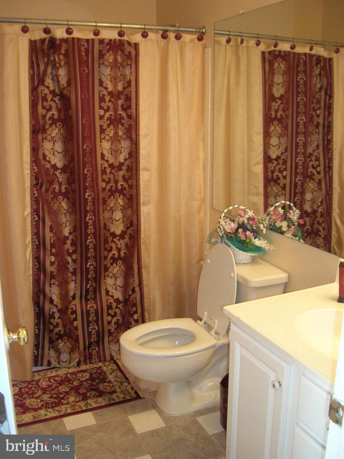 COURTHOUSE STATION - Residential Lease