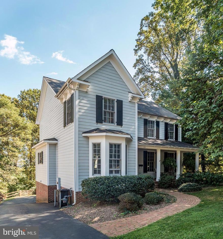 Convenient downtown Warrenton location for this quality constructed colonial w/ wood floors, custom moldings, wood or gas burning fireplace, tall ceilings, master on first floor w/ built in bookshelves, second master upstairs plus 2 additional bedrooms, finished basement w/ rec room, full bath & large laundry. Custom brick front porch, large deck and fenced yard w/ raised garden beds. GORGEOUS!