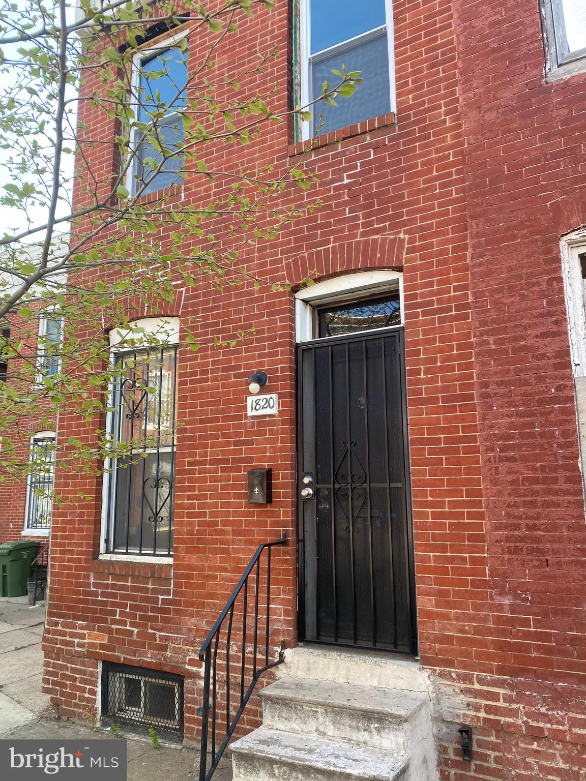 1820 HOPE STREET