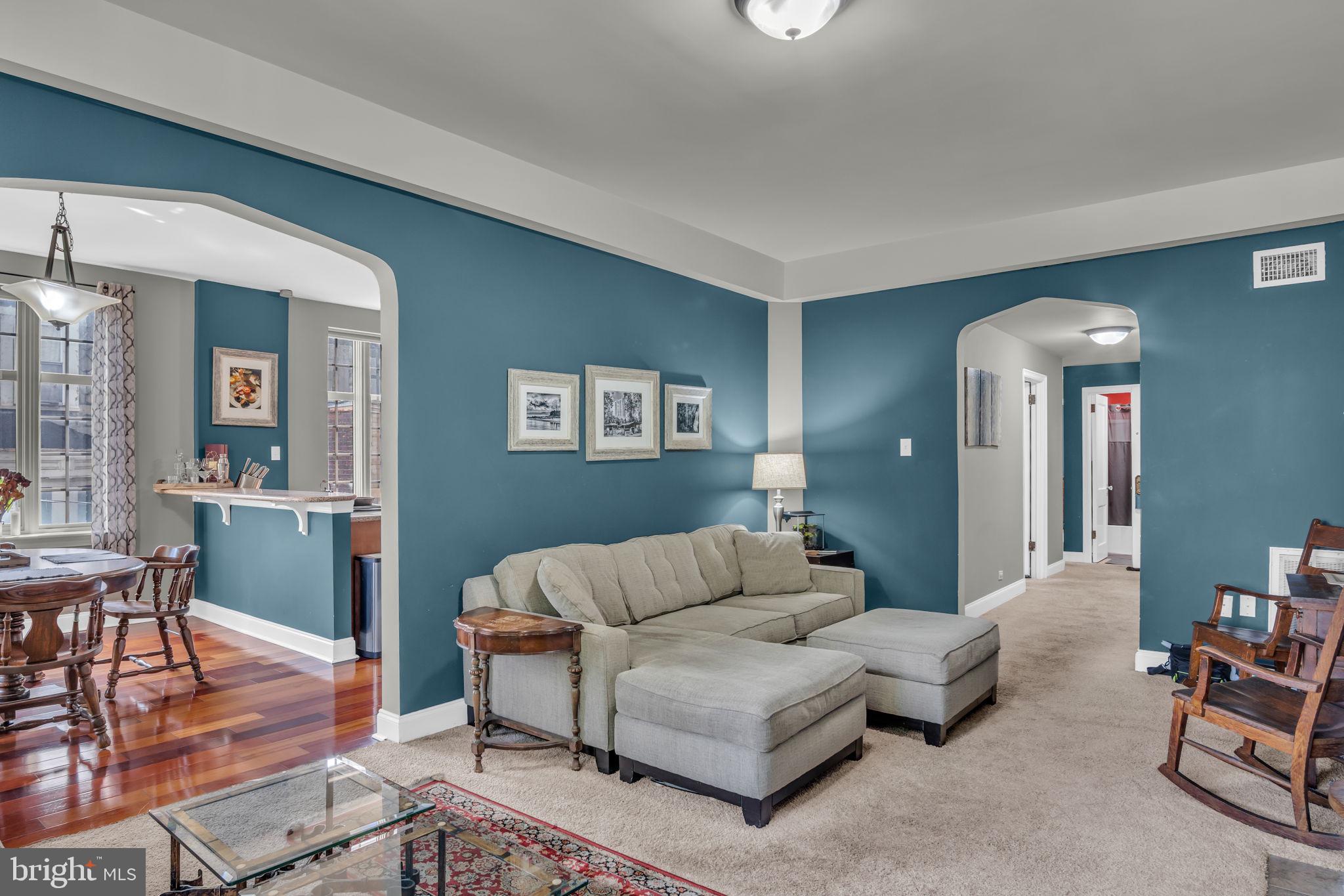 RIVERVIEW MANOR - Residential