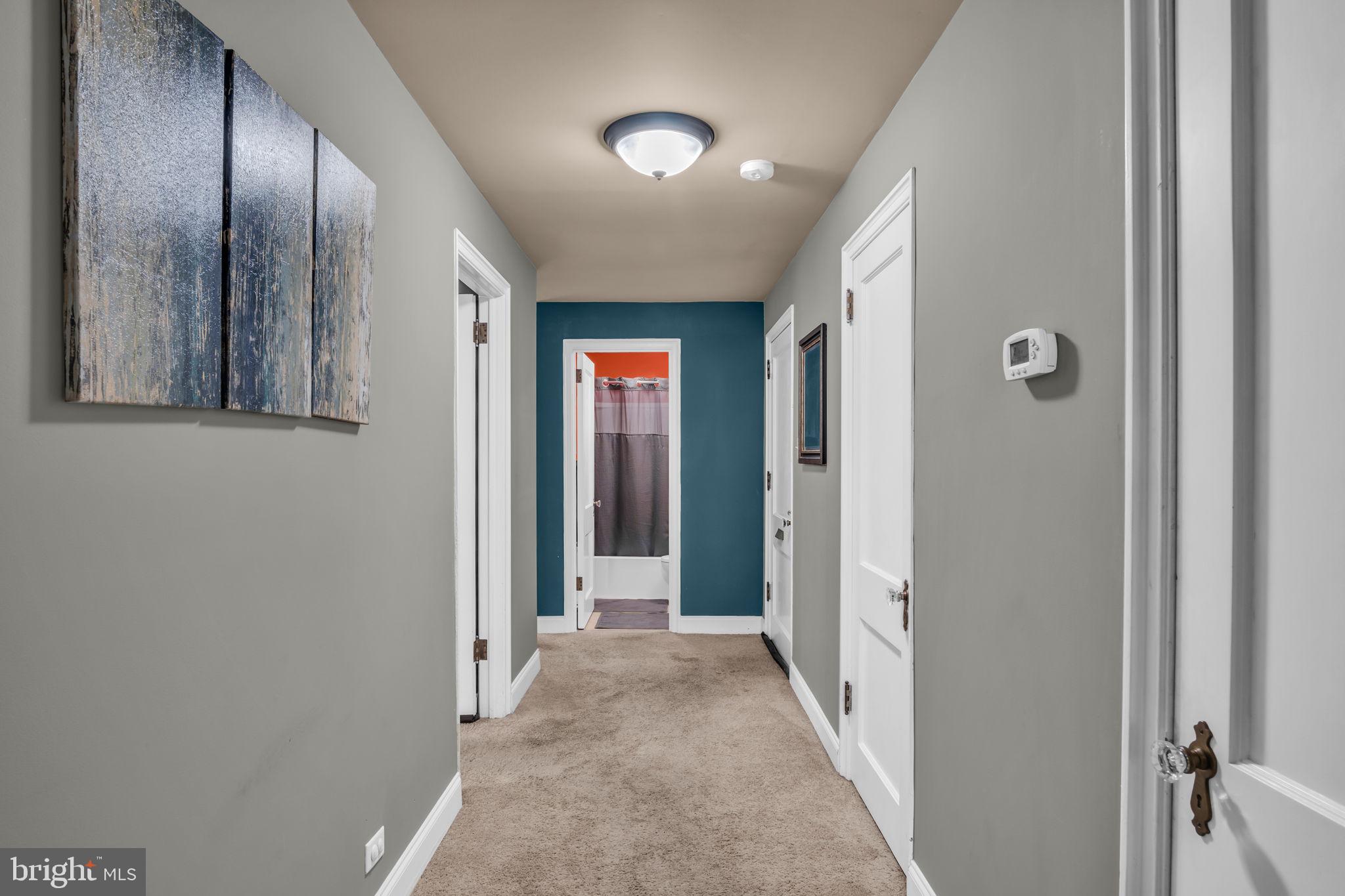 RIVERVIEW MANOR - Residential