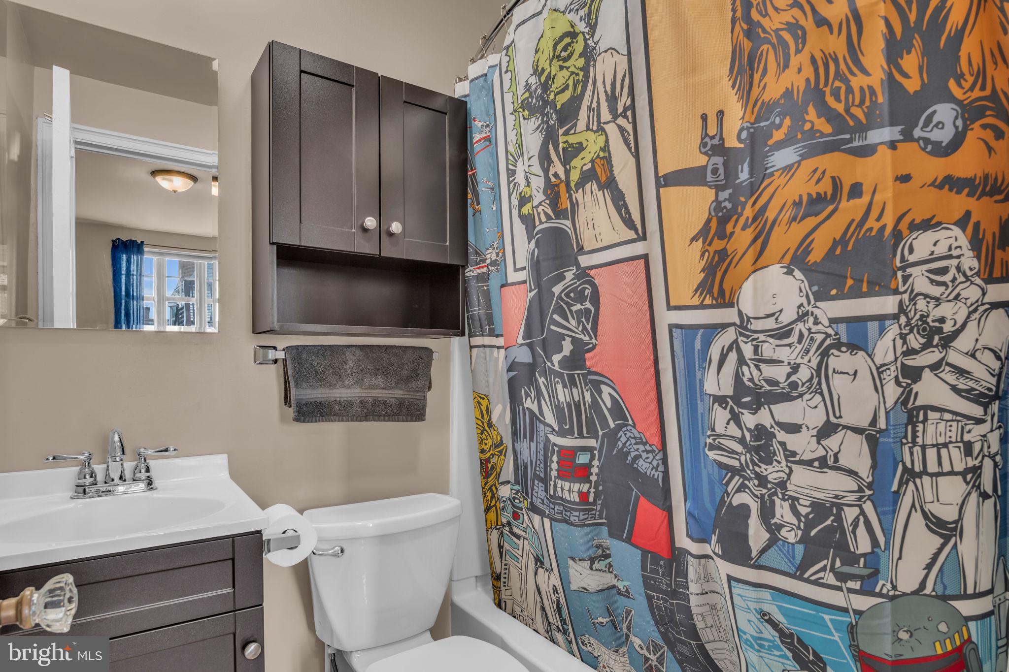 RIVERVIEW MANOR - Residential