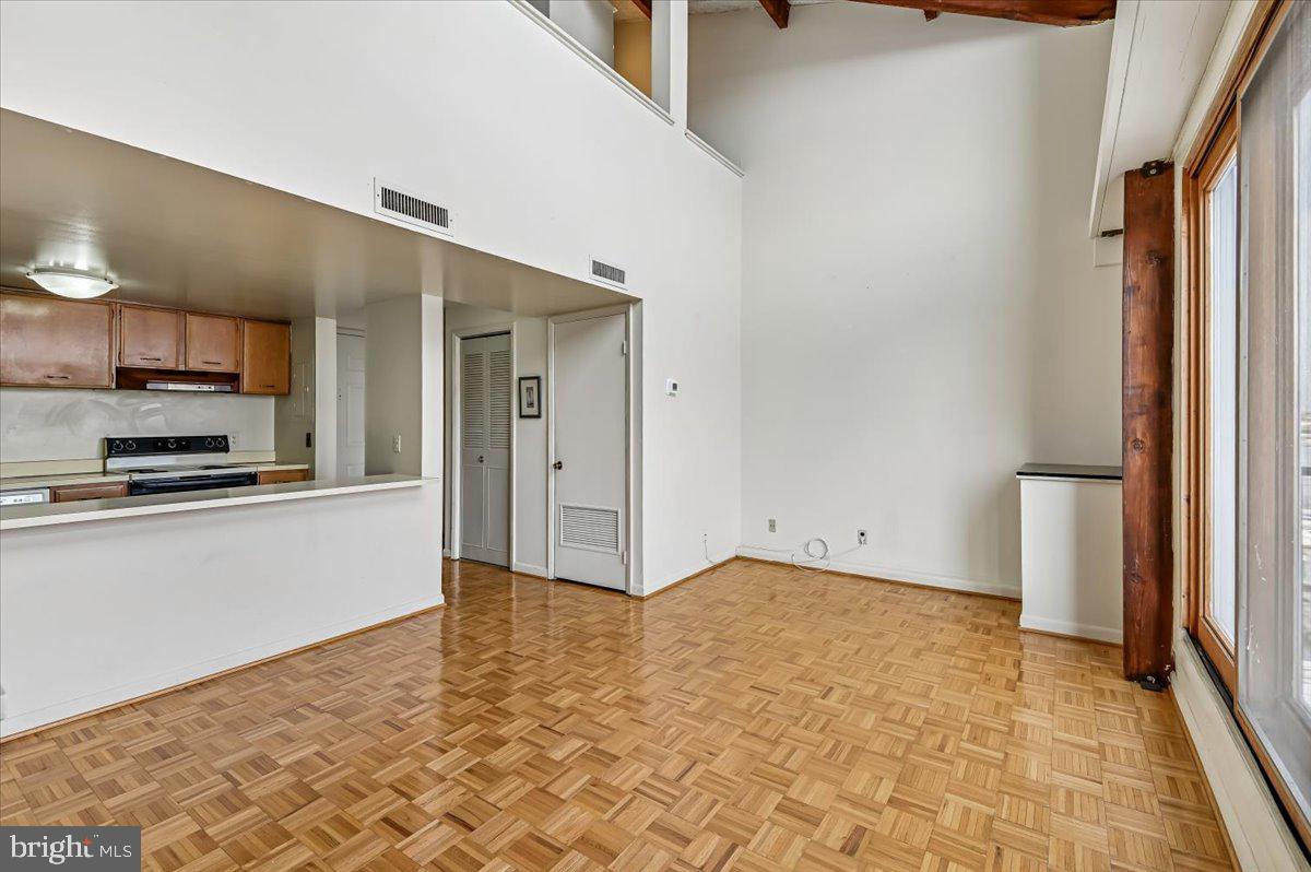 THE TECUMSEH - Residential