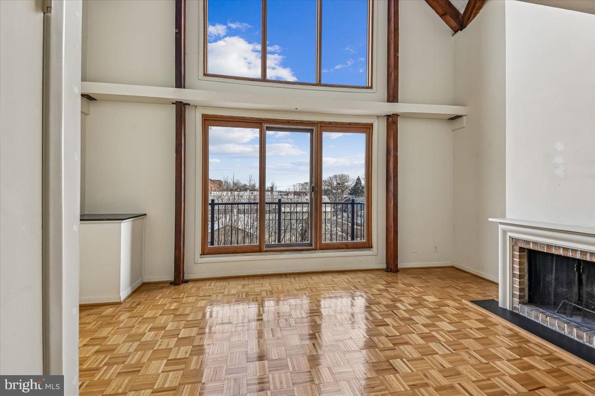 THE TECUMSEH - Residential