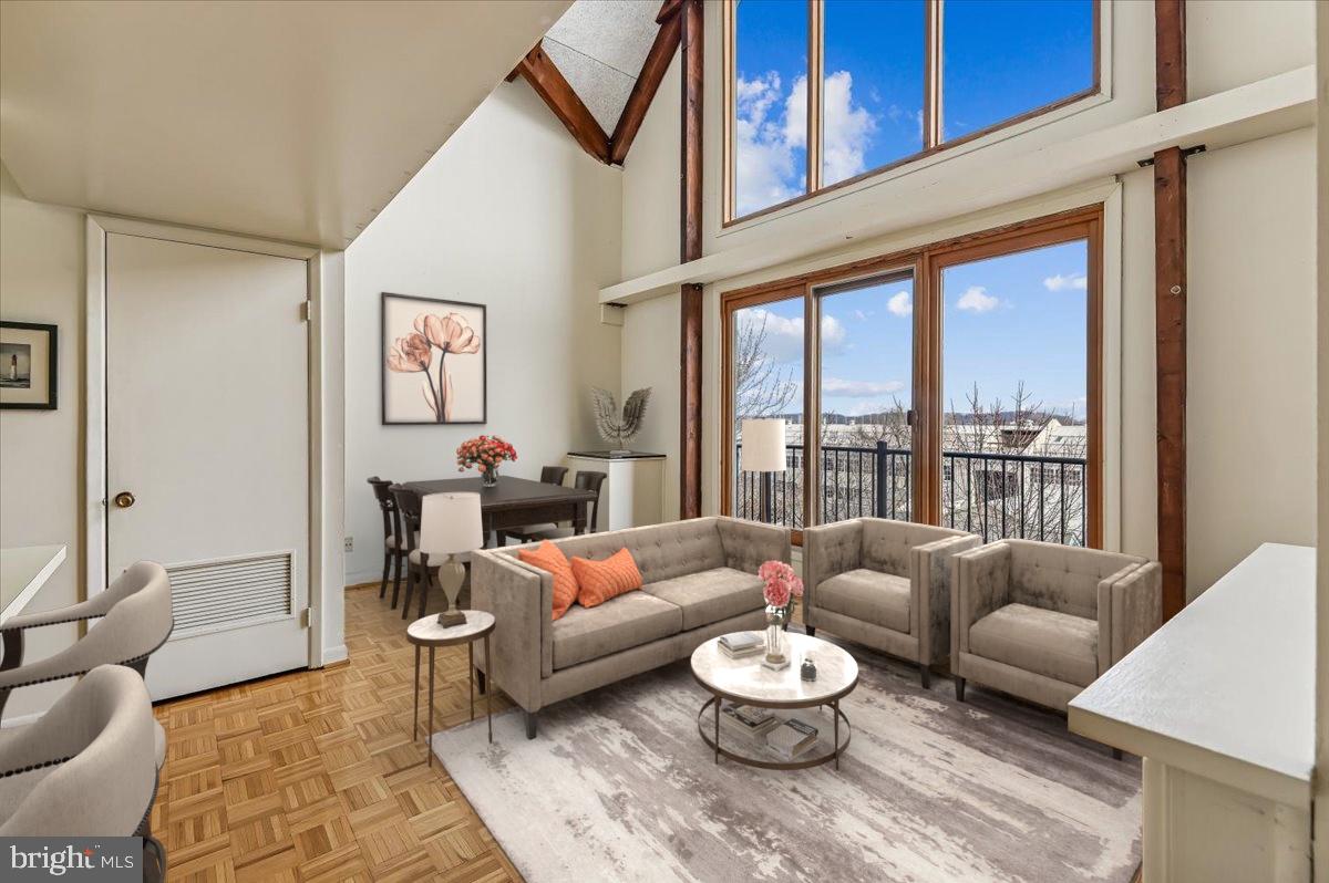 THE TECUMSEH - Residential