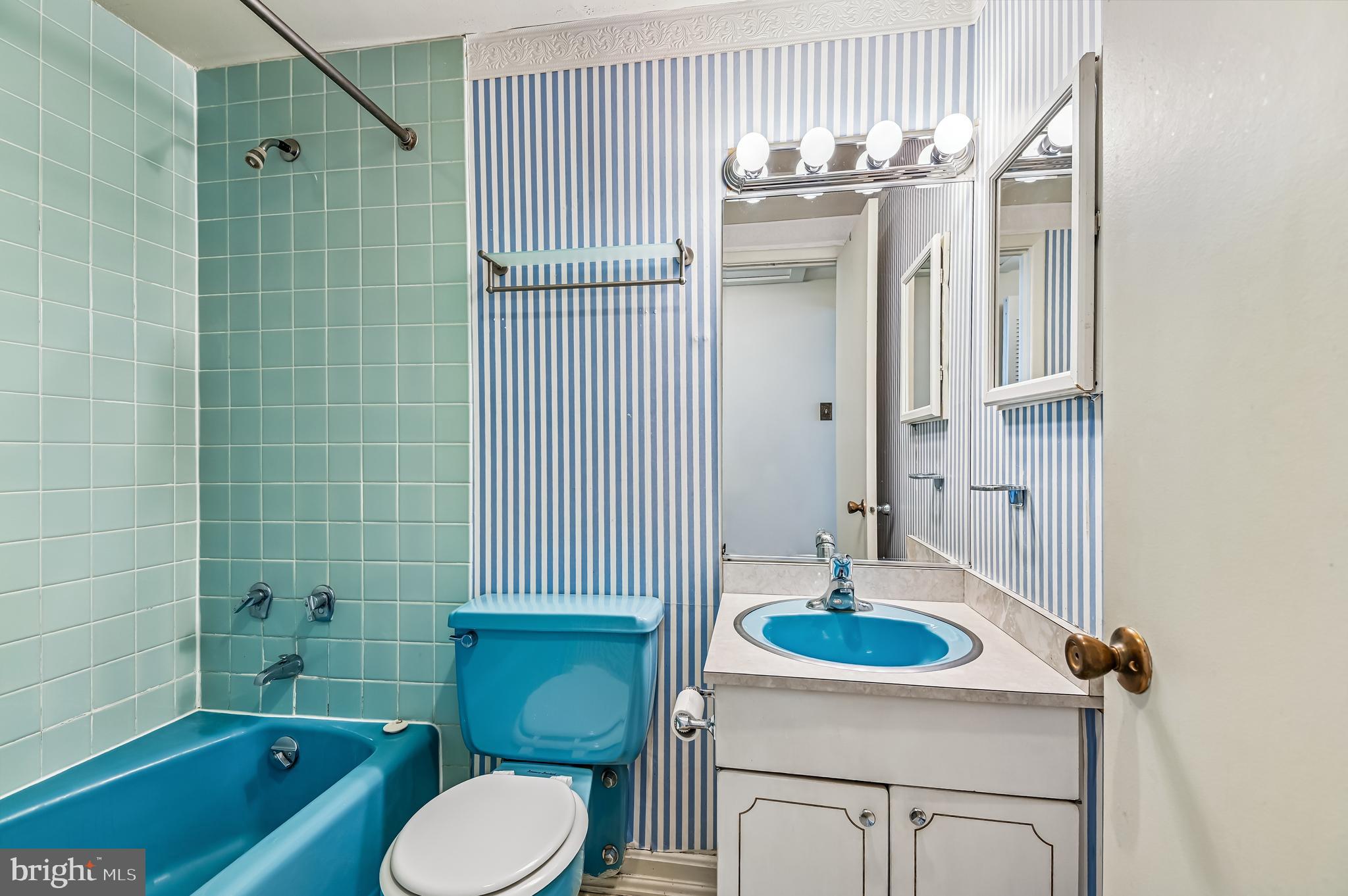 THE TECUMSEH - Residential