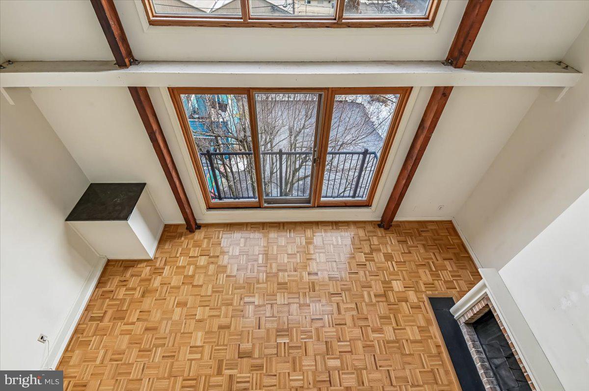 THE TECUMSEH - Residential