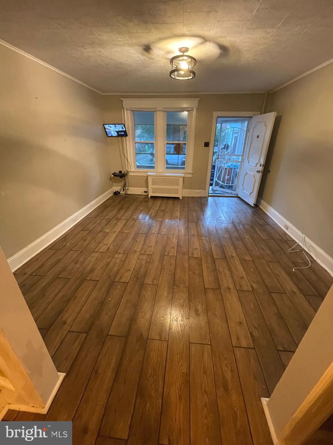 414 COMMONWEALTH AVENUE