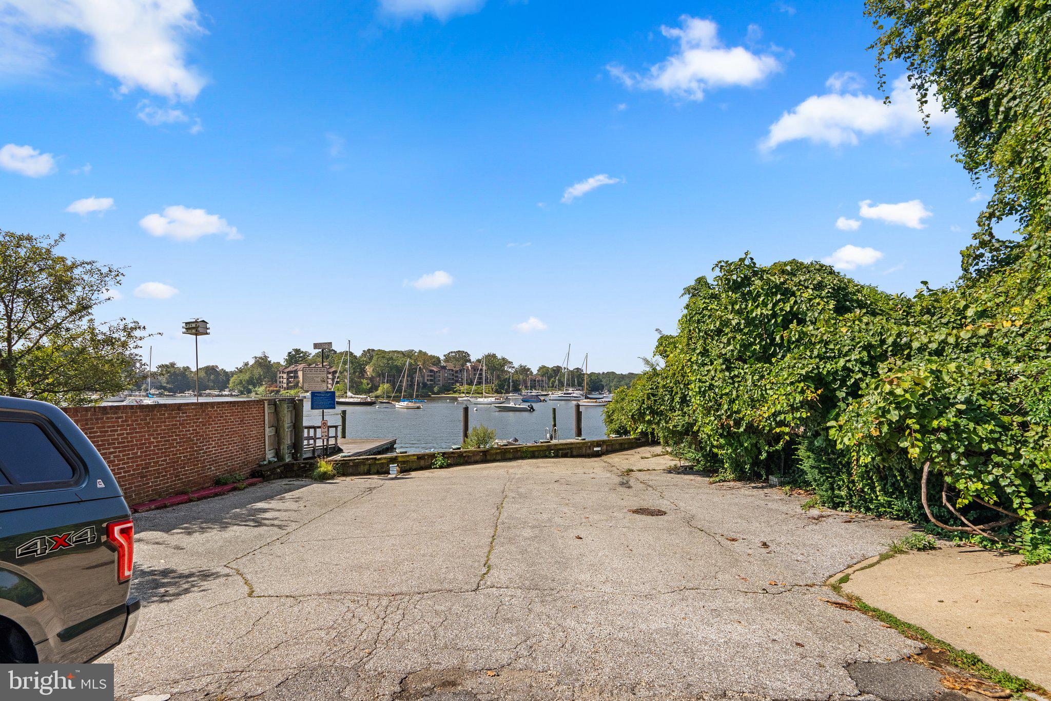 HISTORIC DISTRICT - Residential