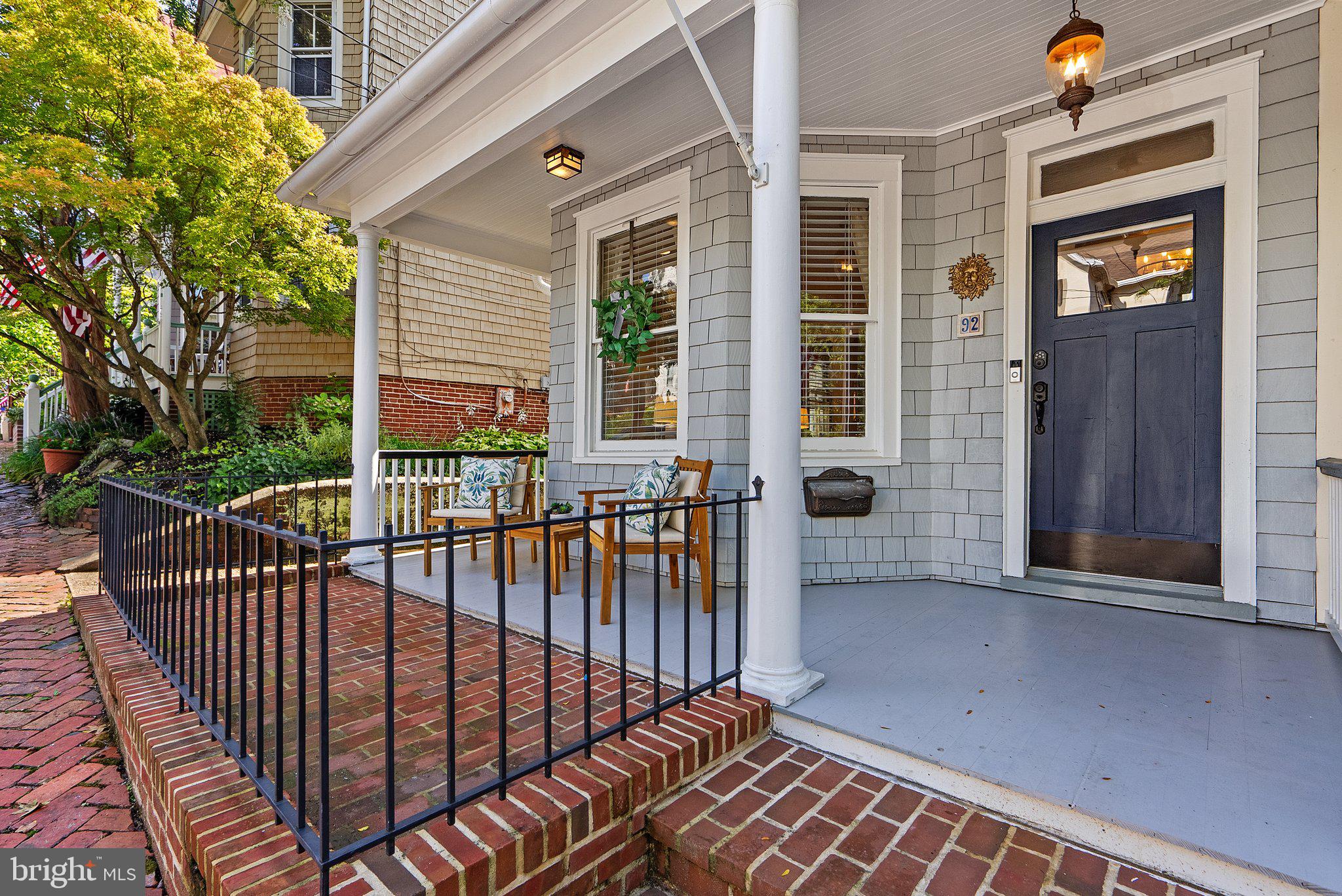 HISTORIC DISTRICT - Residential