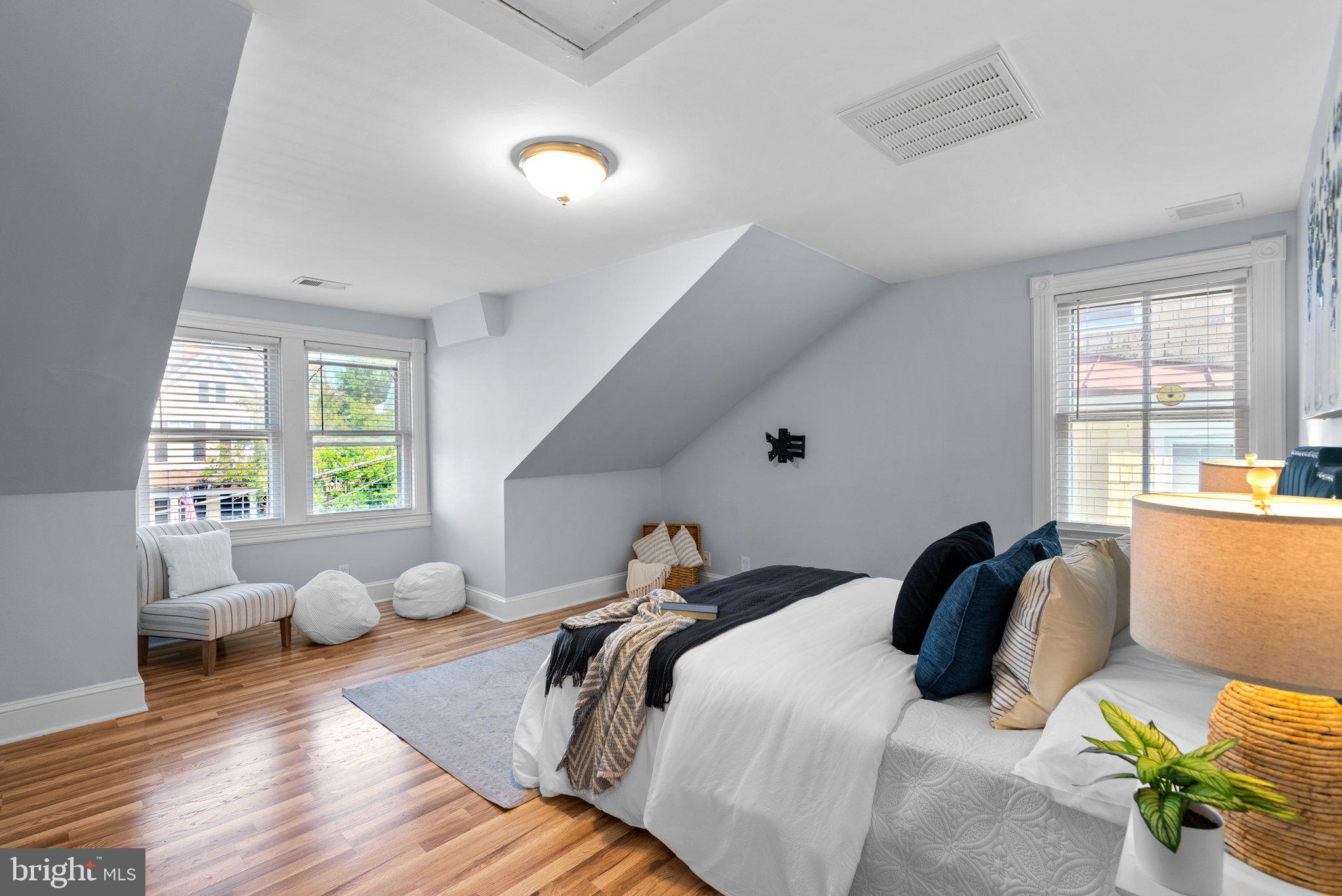 HISTORIC DISTRICT - Residential