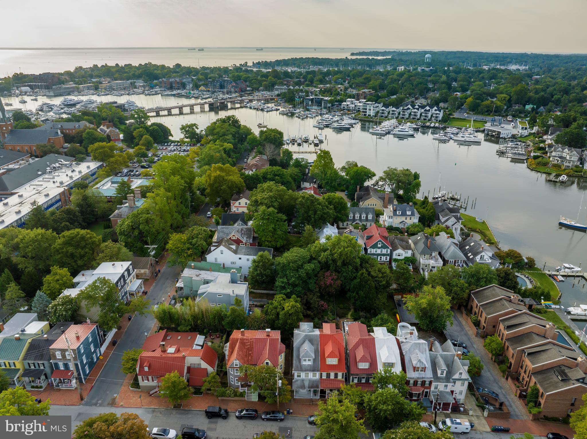 HISTORIC DISTRICT - Residential