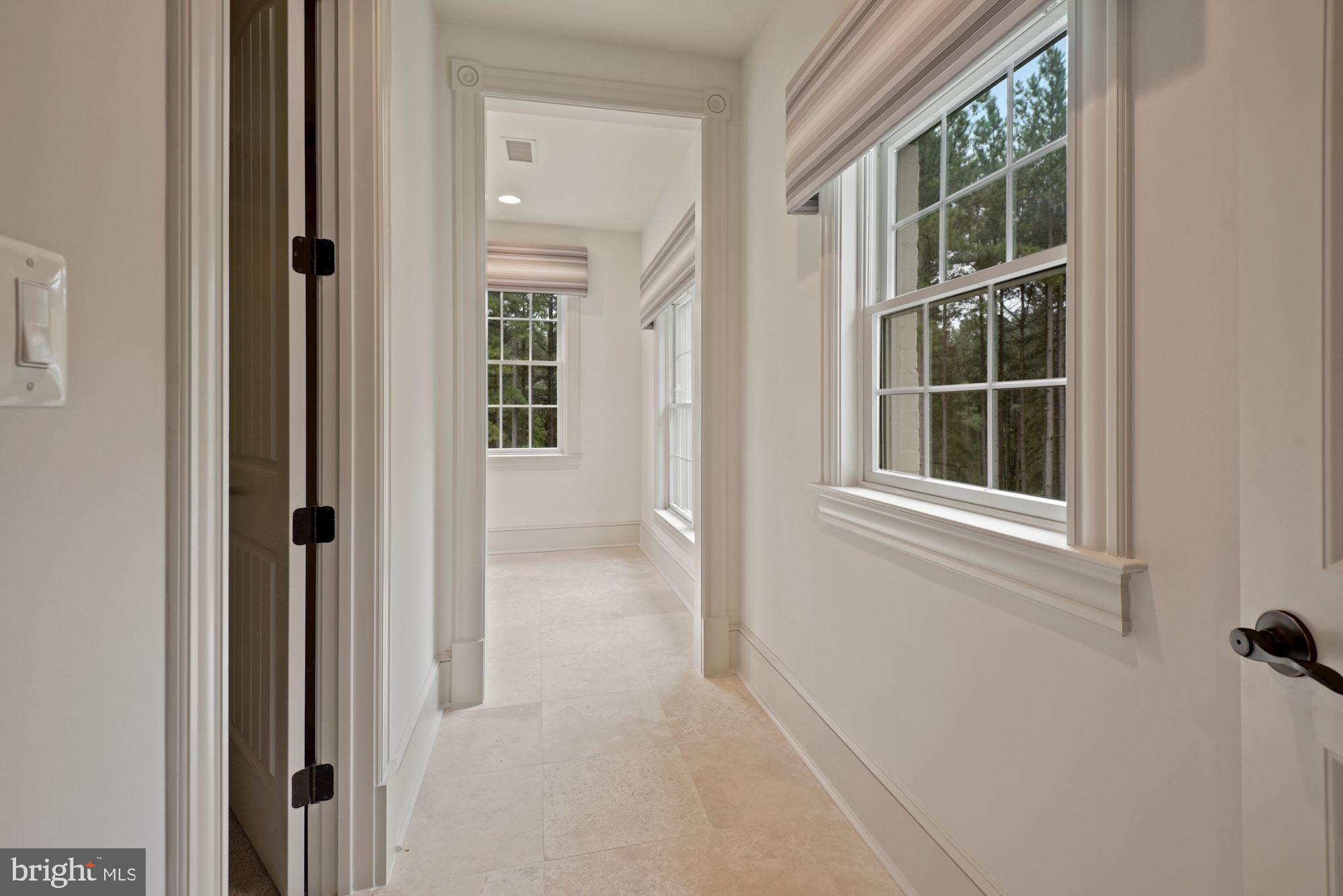 CREIGHTON FARMS - Residential