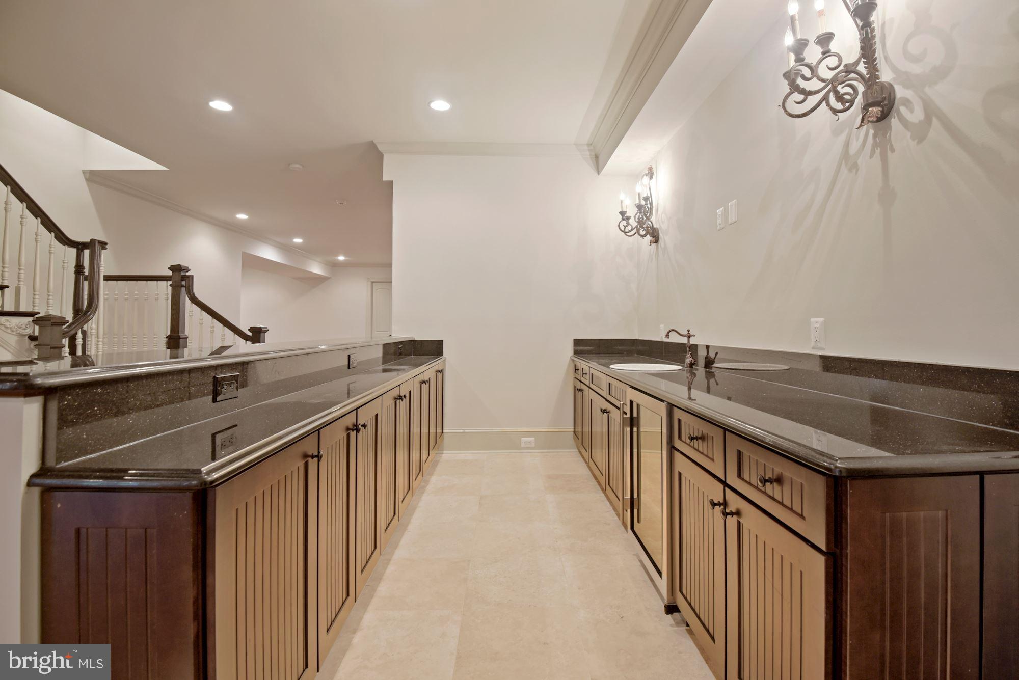 CREIGHTON FARMS - Residential