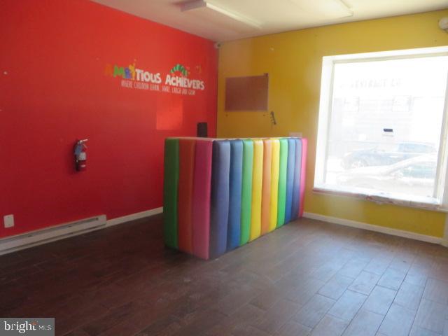 PHILADELPHIA (SOUTH) - Residential Income