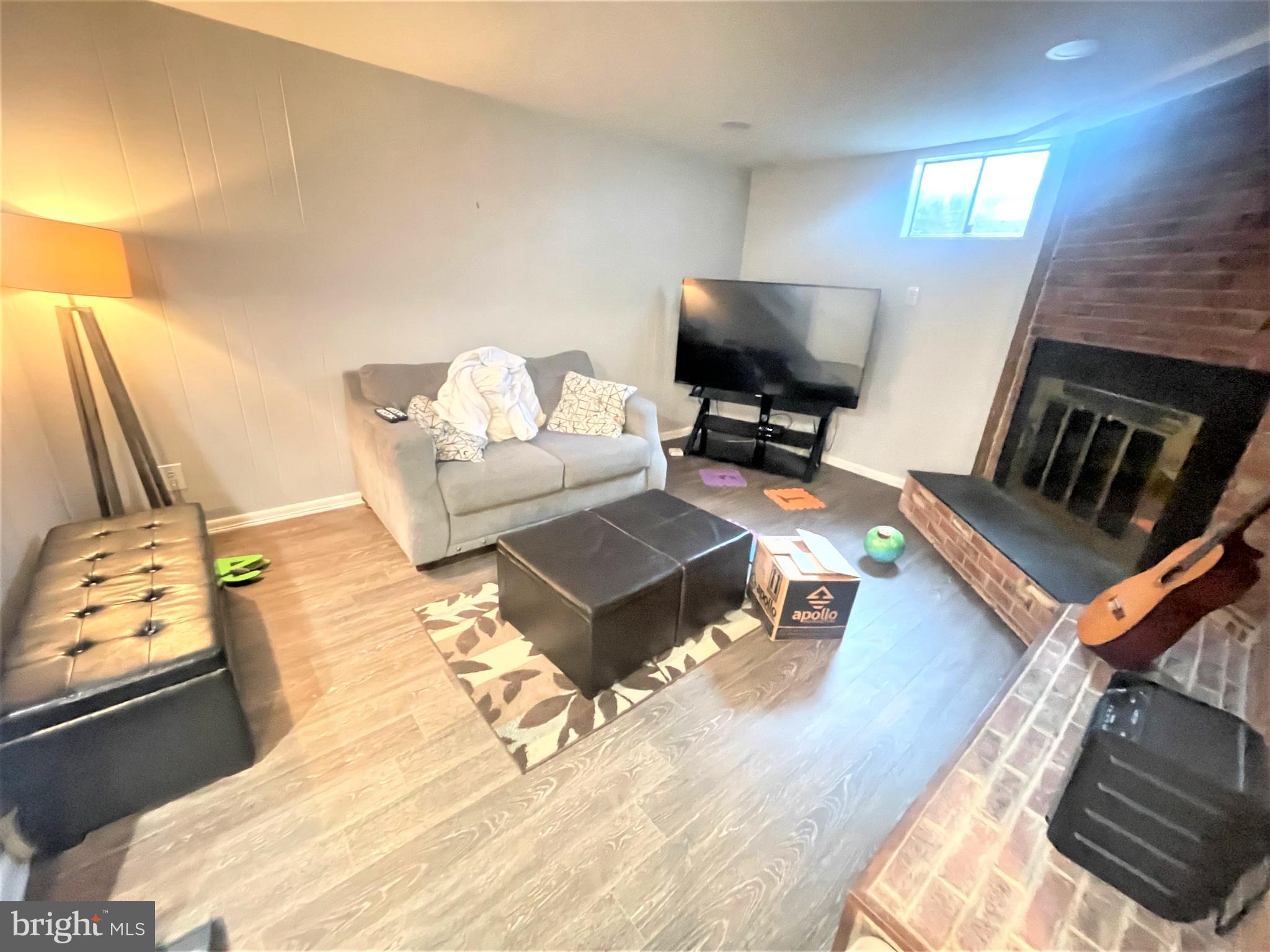 HIGHFIELD - Residential Lease