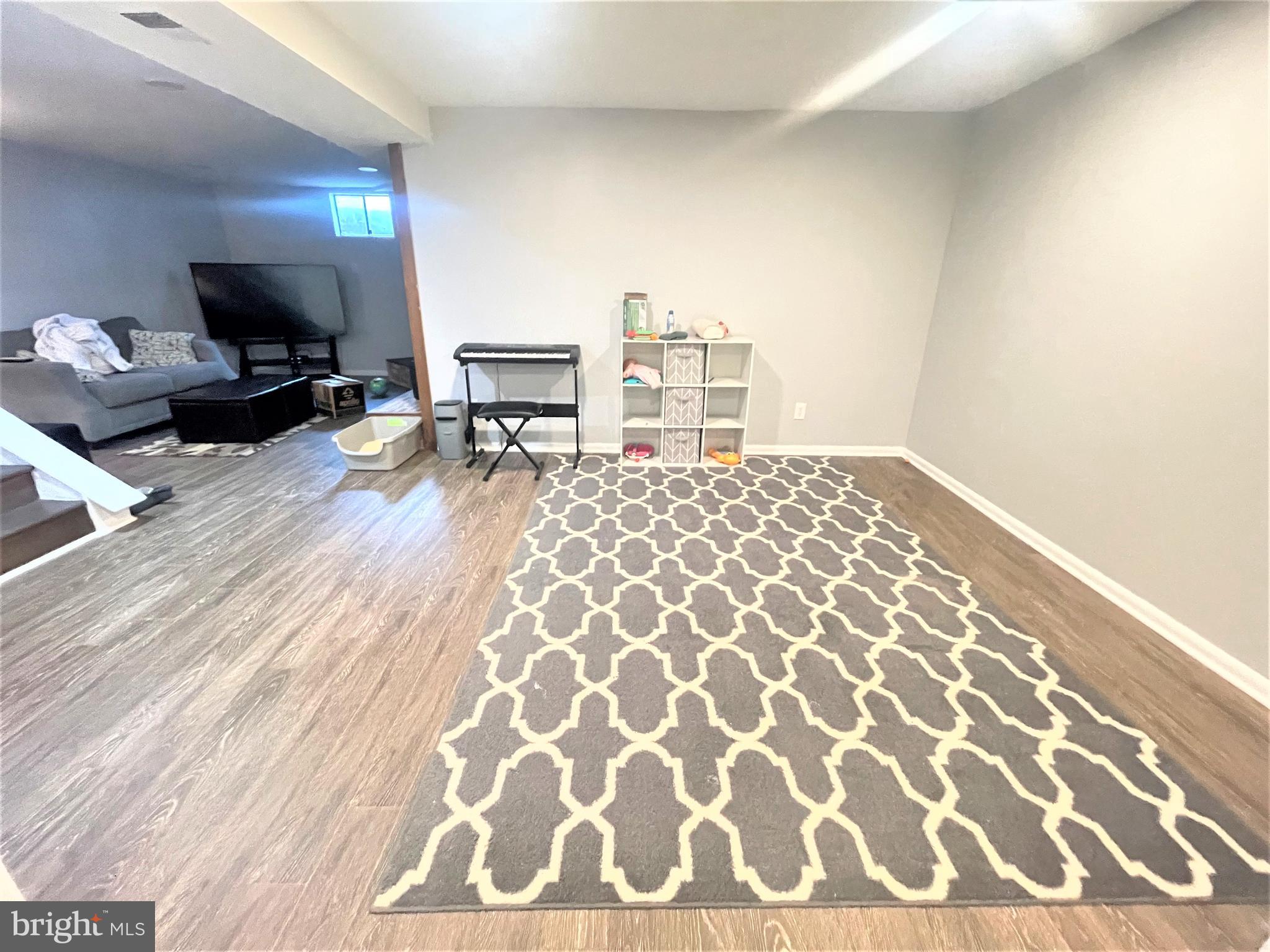 HIGHFIELD - Residential Lease