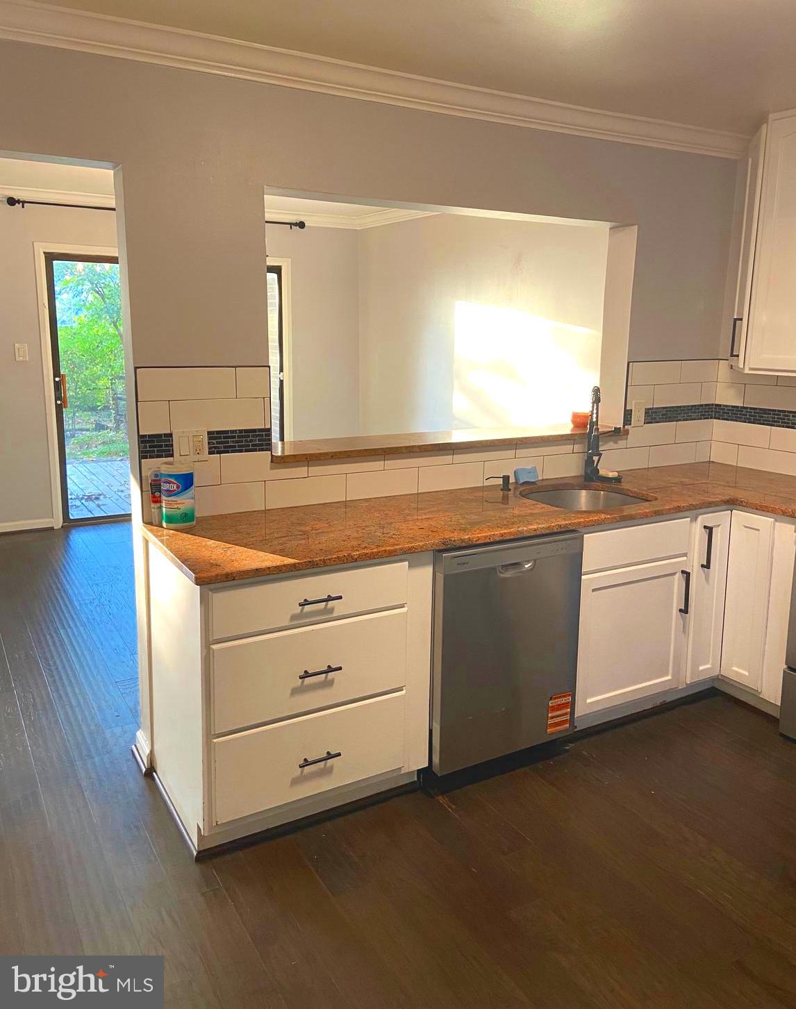 HIGHFIELD - Residential Lease