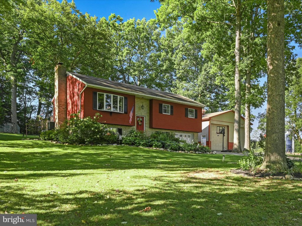 Photo of 9 Woods Drive, New Providence, PA 17560 (MLS # PALA2057870)