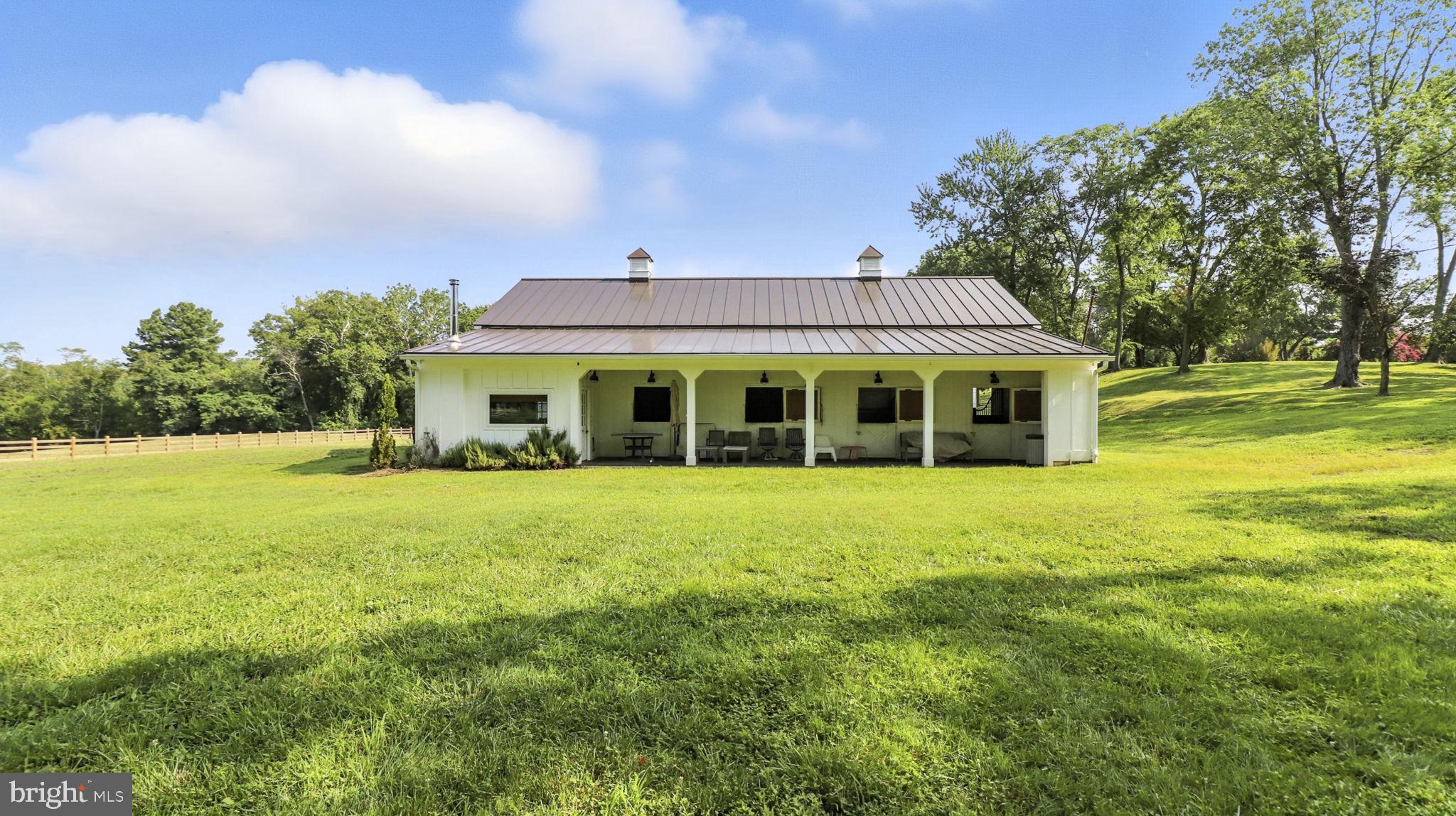 11305 RIVERVIEW ROAD