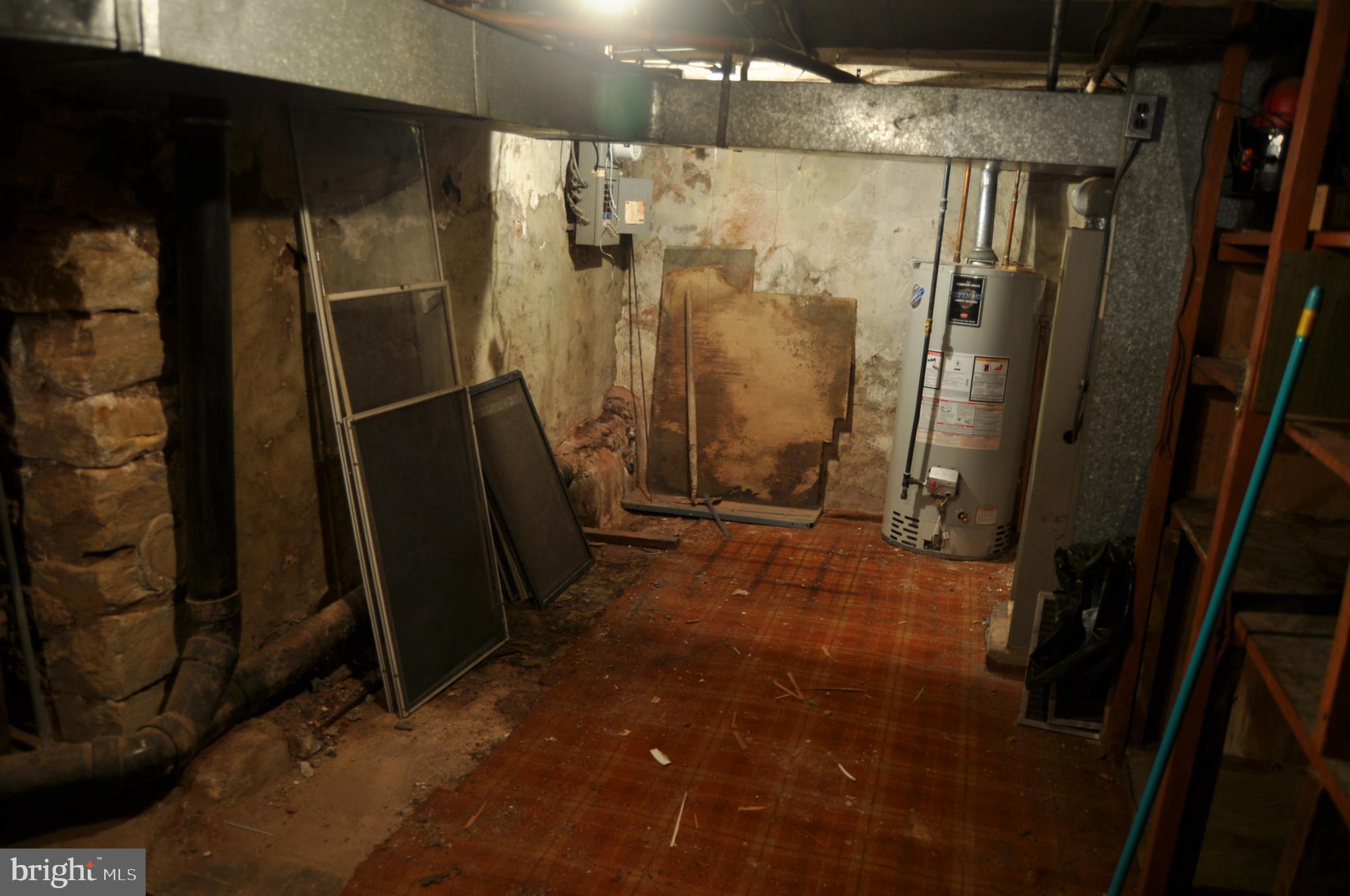 WHITMAN - Residential