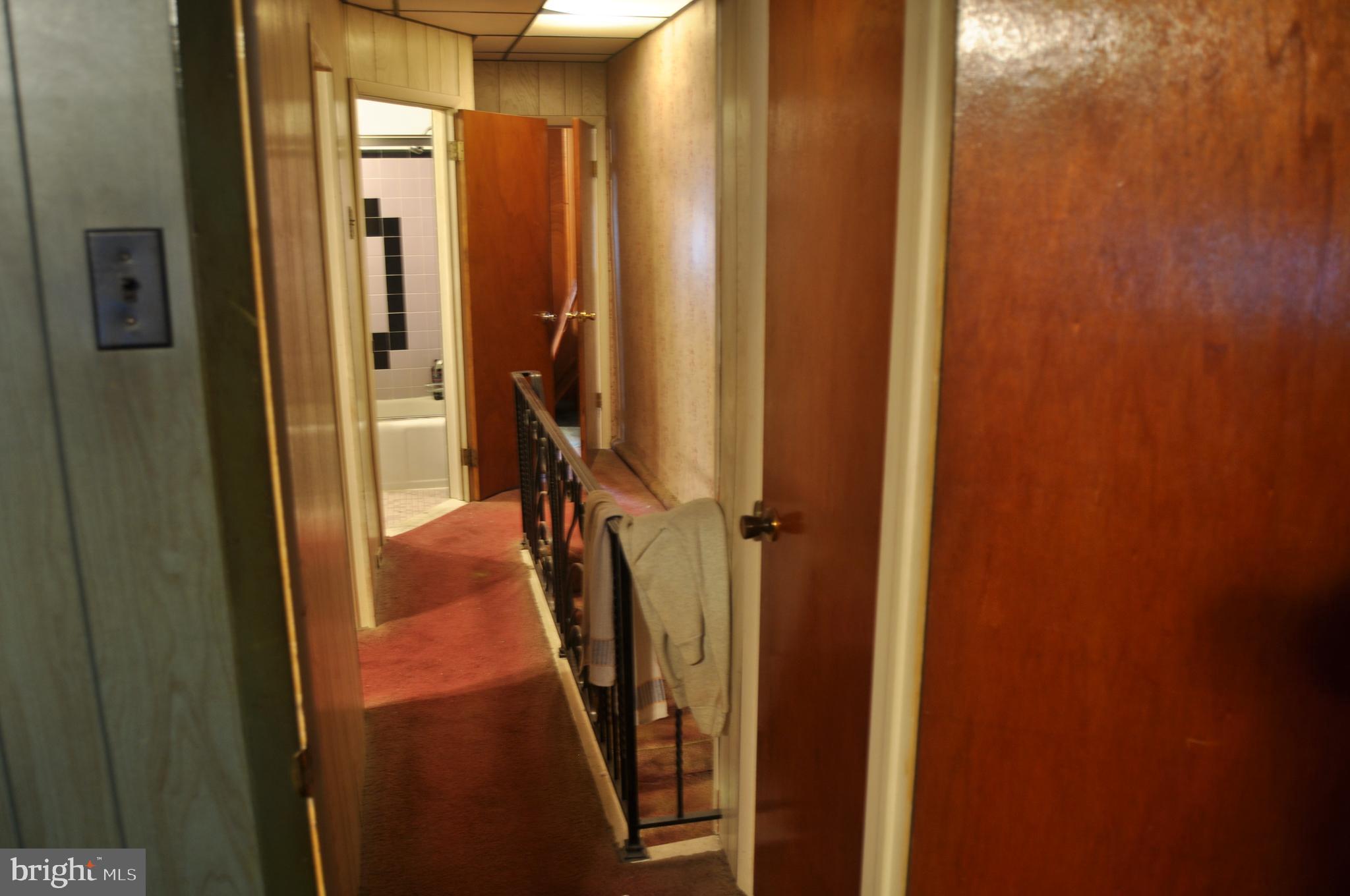 WHITMAN - Residential