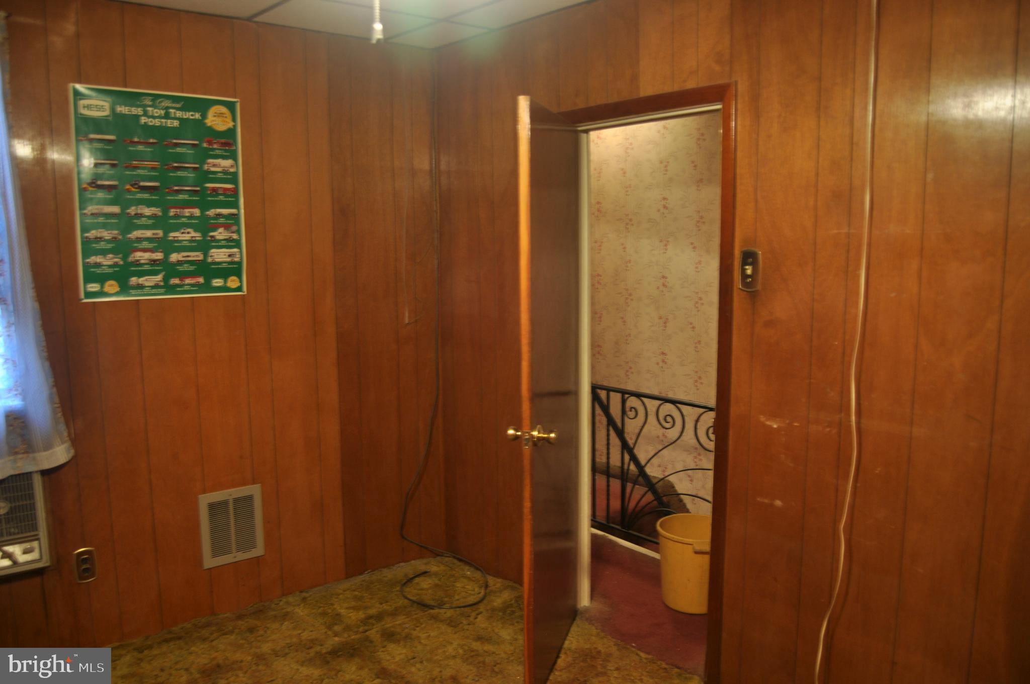 WHITMAN - Residential