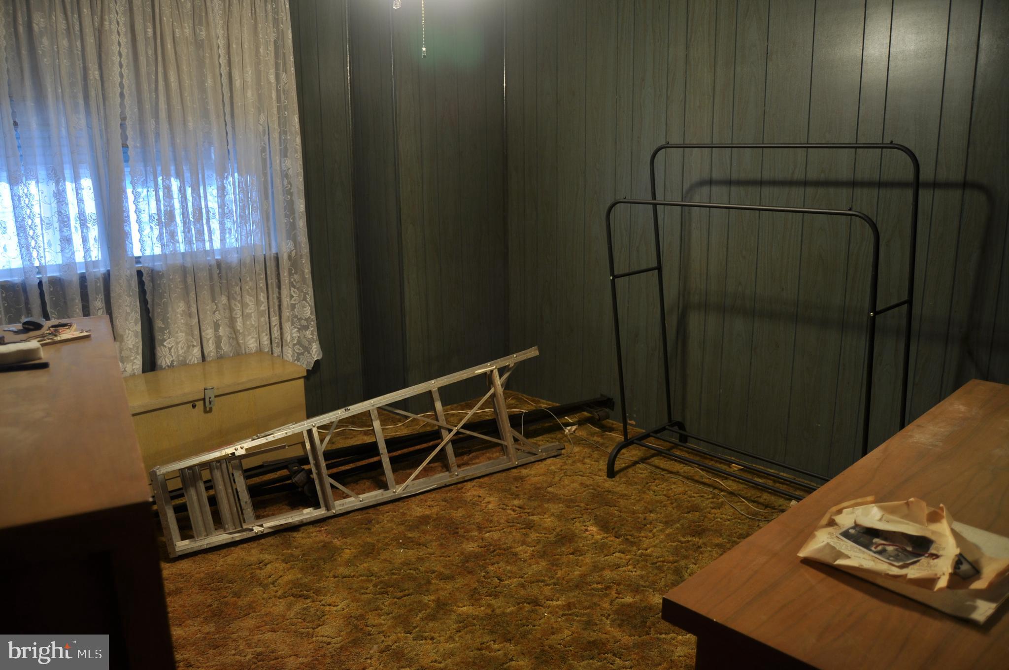 WHITMAN - Residential