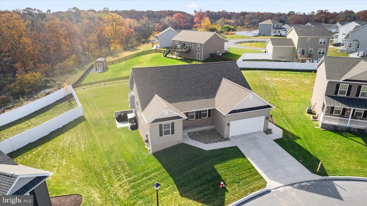 HERITAGE HILLS - Residential